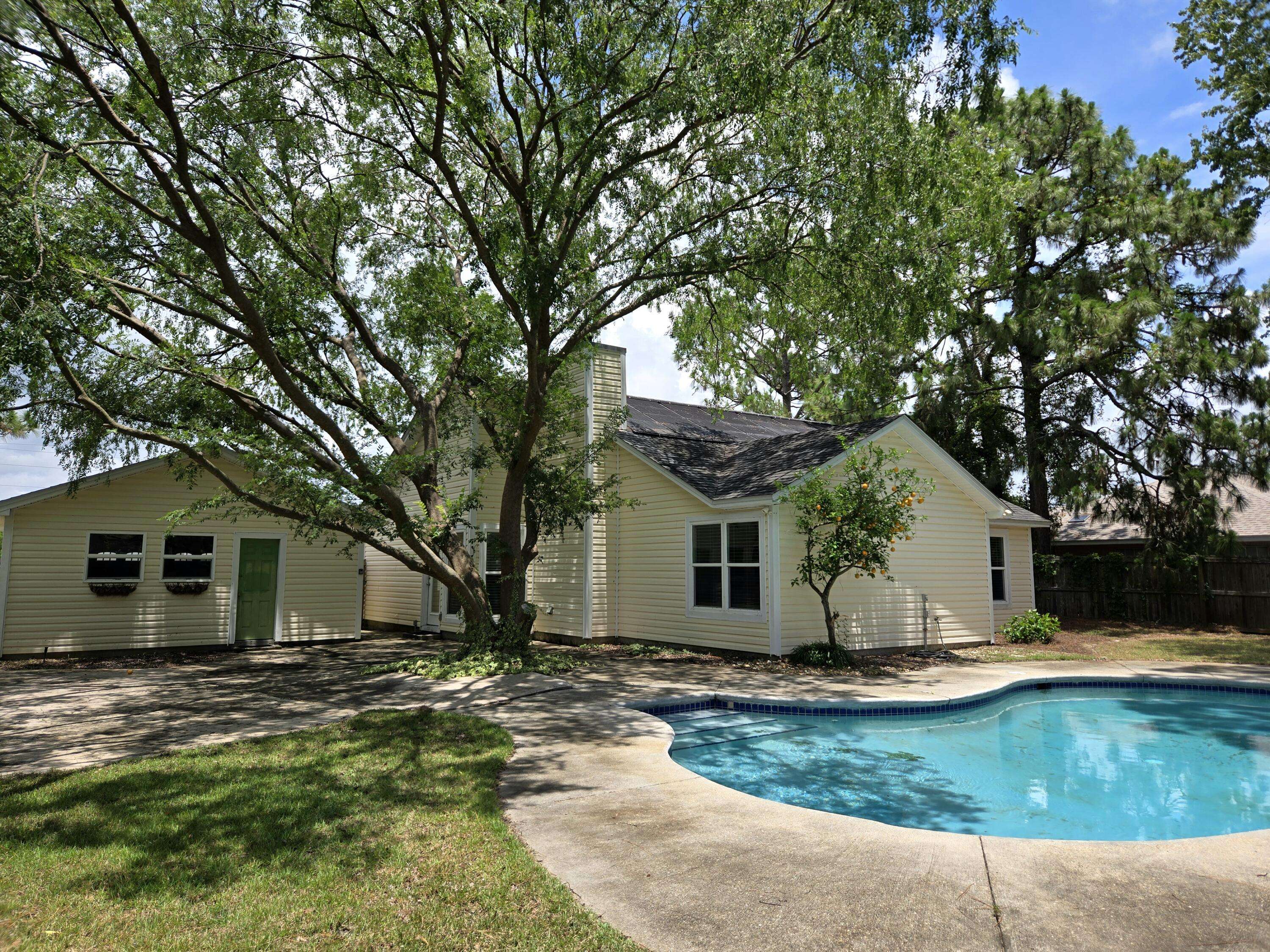 Navarre, FL 32566,9421 Victoria Lane
