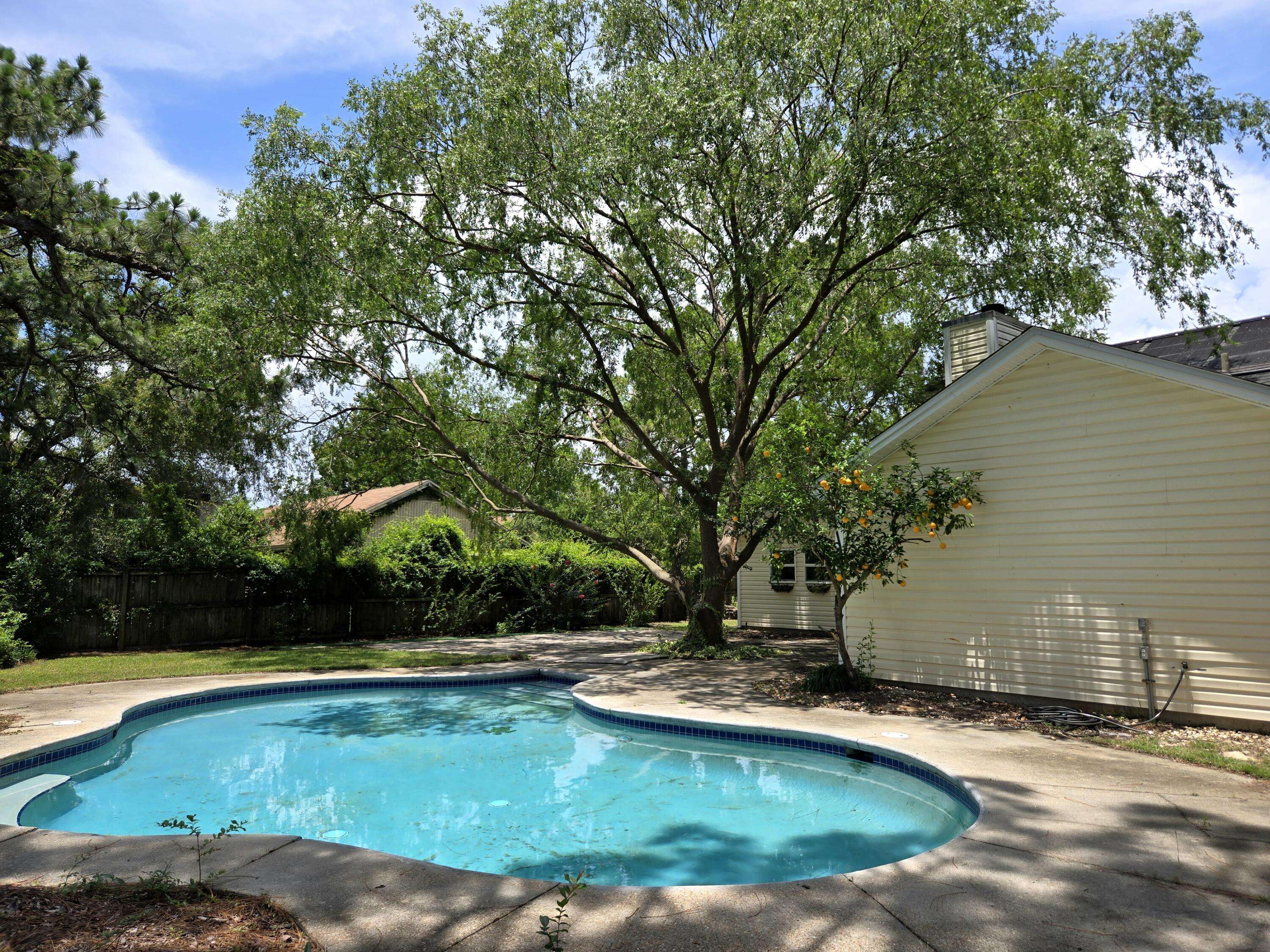 Navarre, FL 32566,9421 Victoria Lane