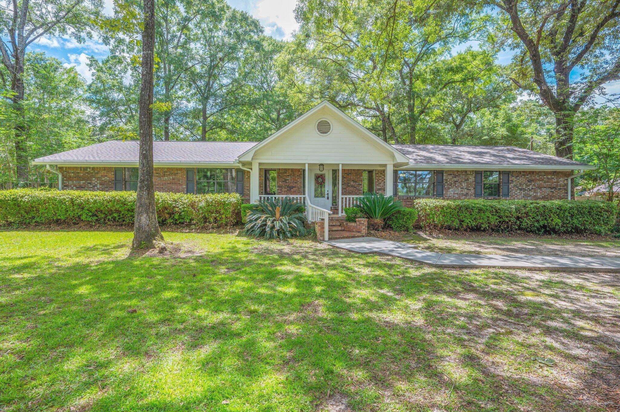 Crestview, FL 32536,6060 Bud Moulton Road