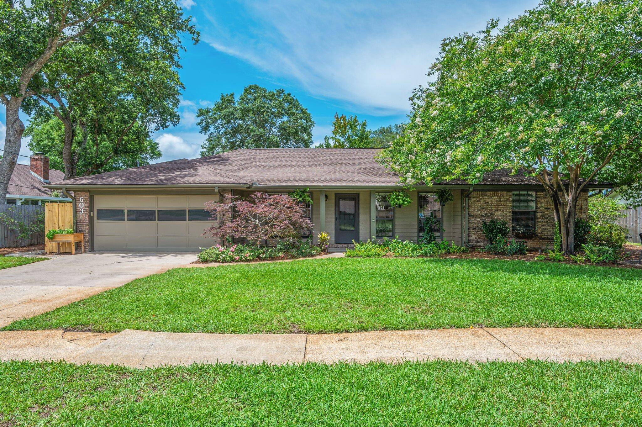 Niceville, FL 32578,603 Pine Cone Cove