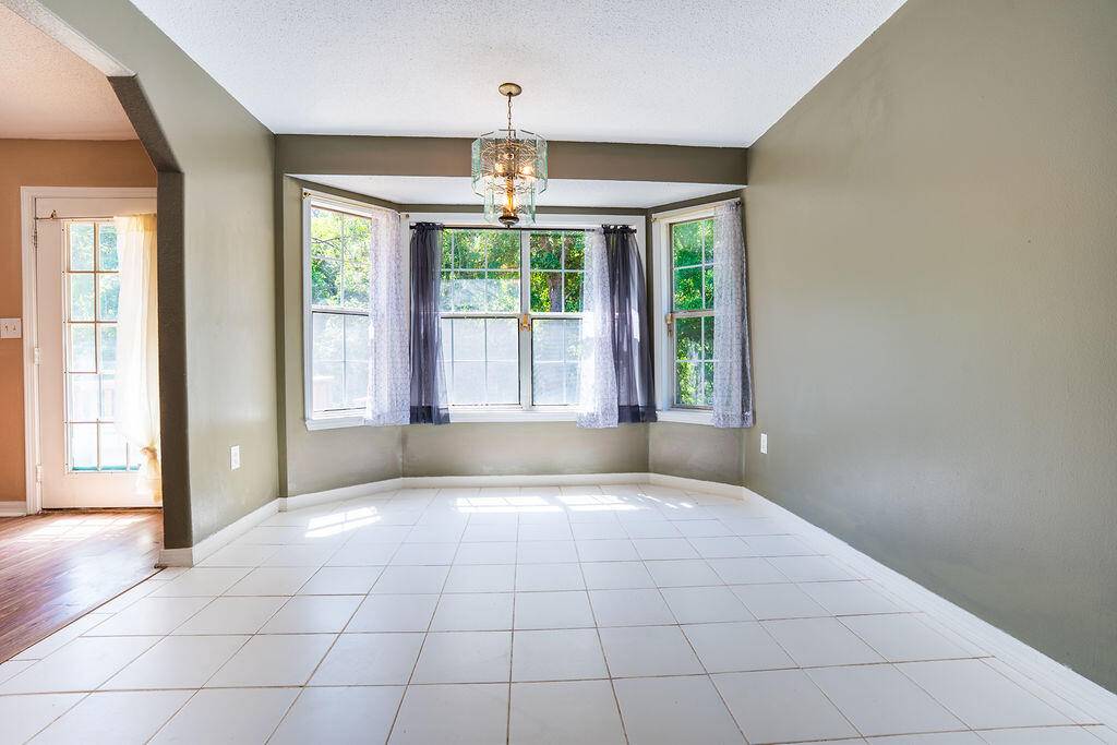 Crestview, FL 32539,214 Southgate Drive