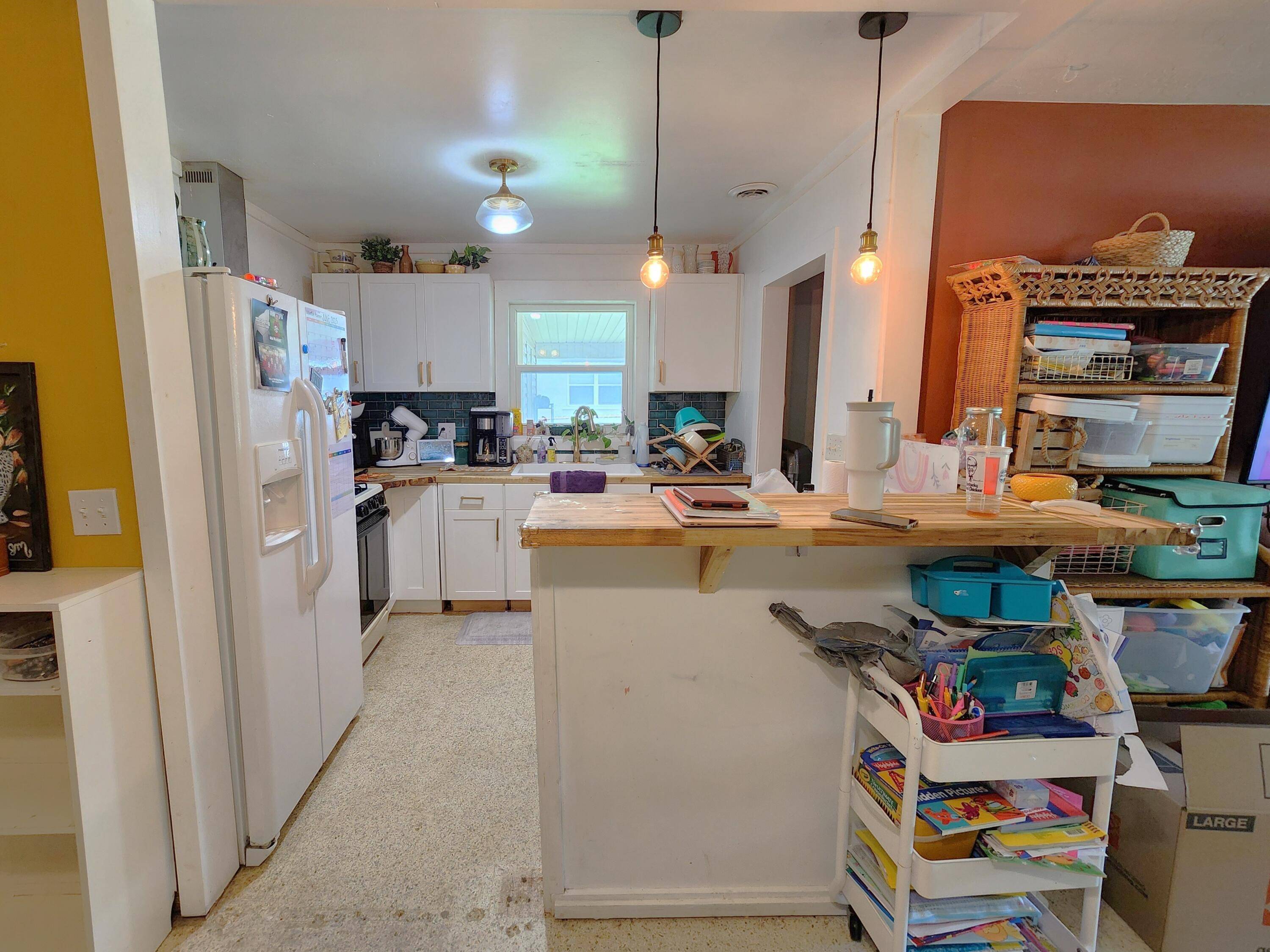 Mary Esther, FL 32569,221 Destin Drive