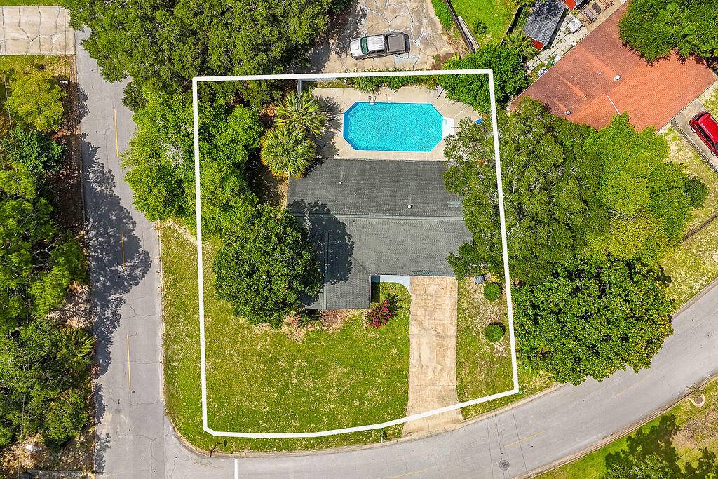 Fort Walton Beach, FL 32548,245 NW Bayou Woods Drive