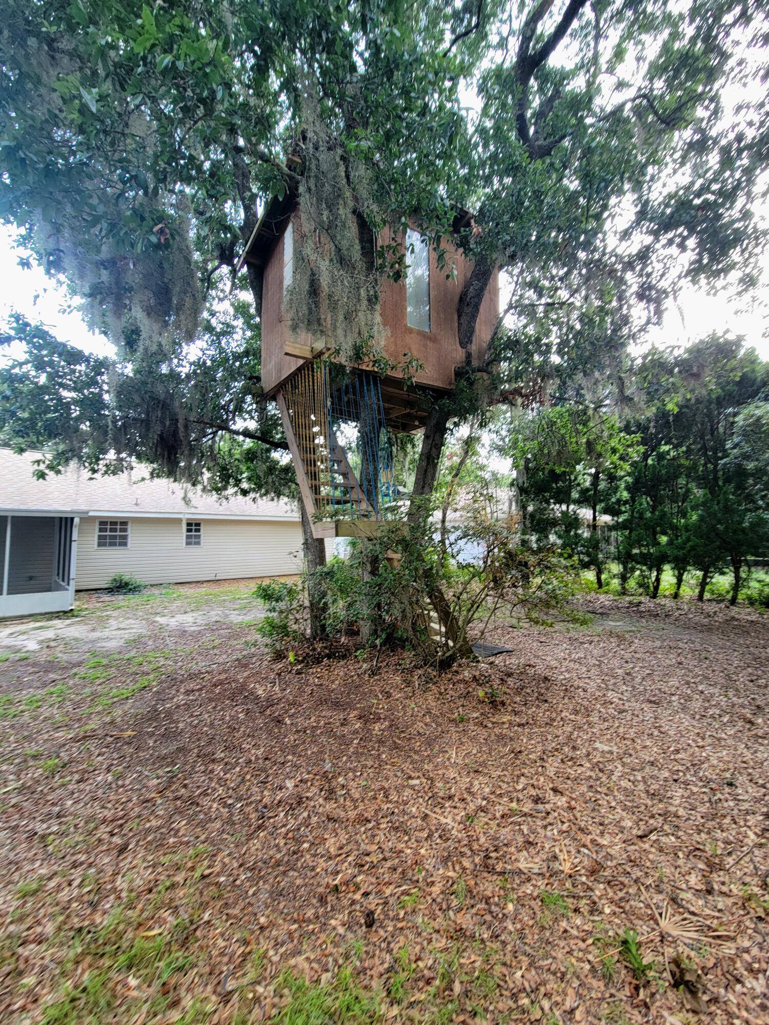 Navarre, FL 32566,6868 East Bay Boulevard