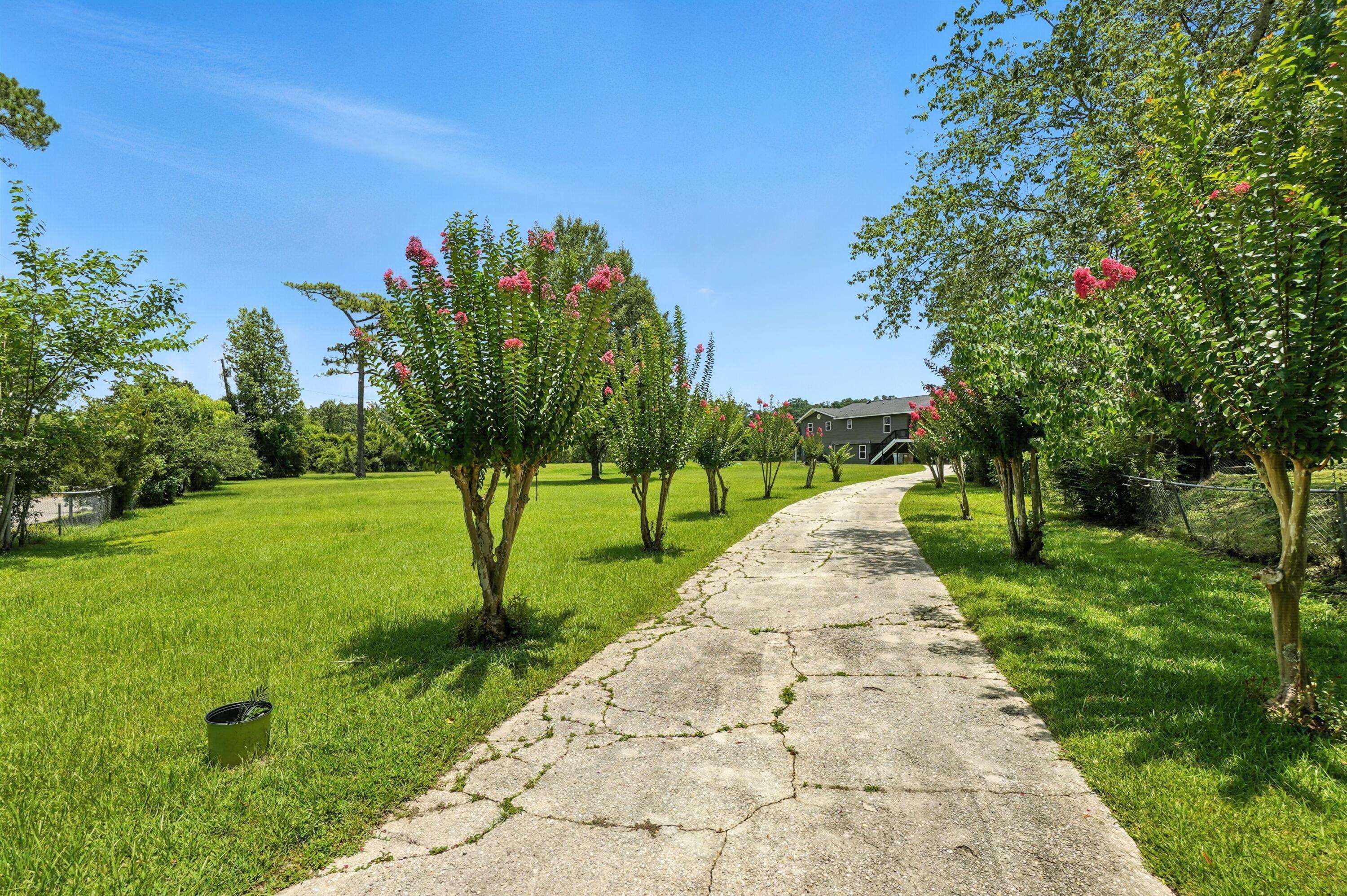 Milton, FL 32583,4608 Riley Road