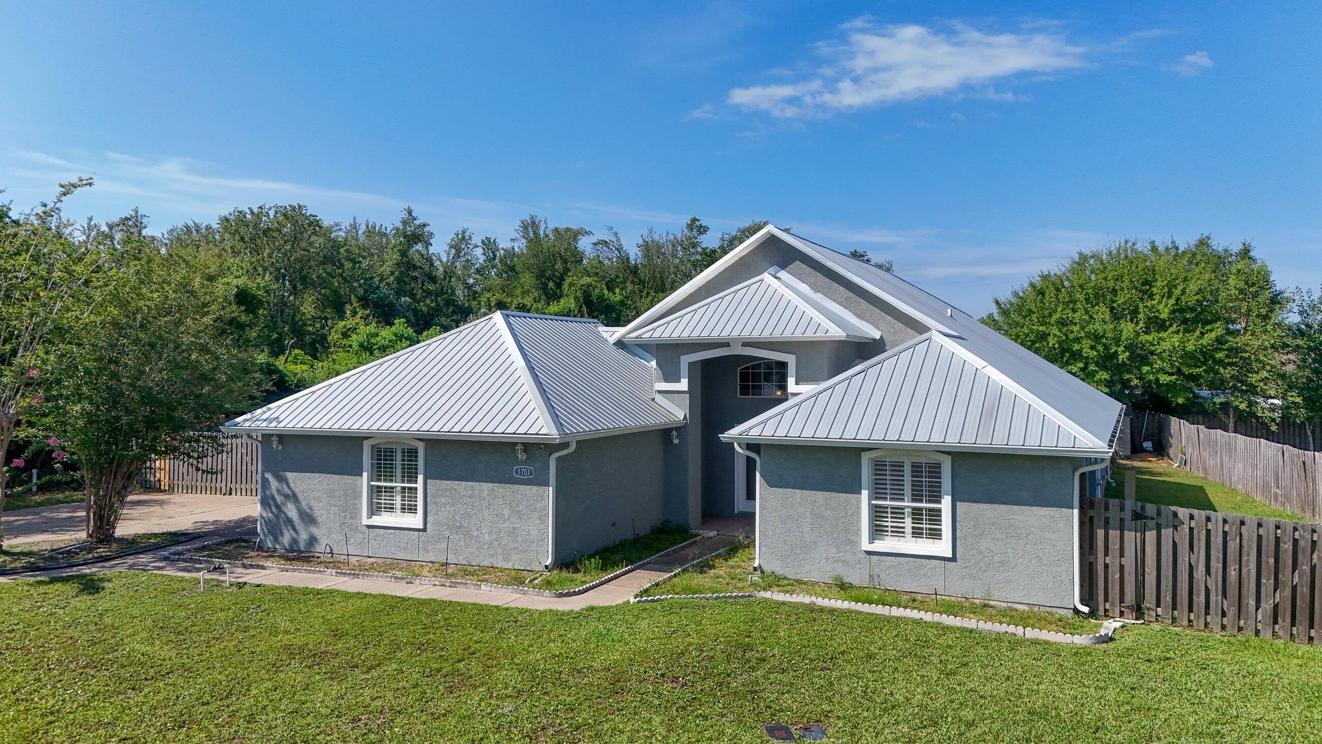 Lynn Haven, FL 32444,1701 Sutherland Road