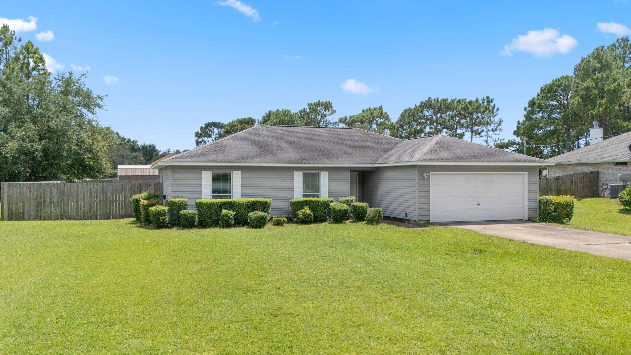 Navarre, FL 32566,7221 Broadmoor Street