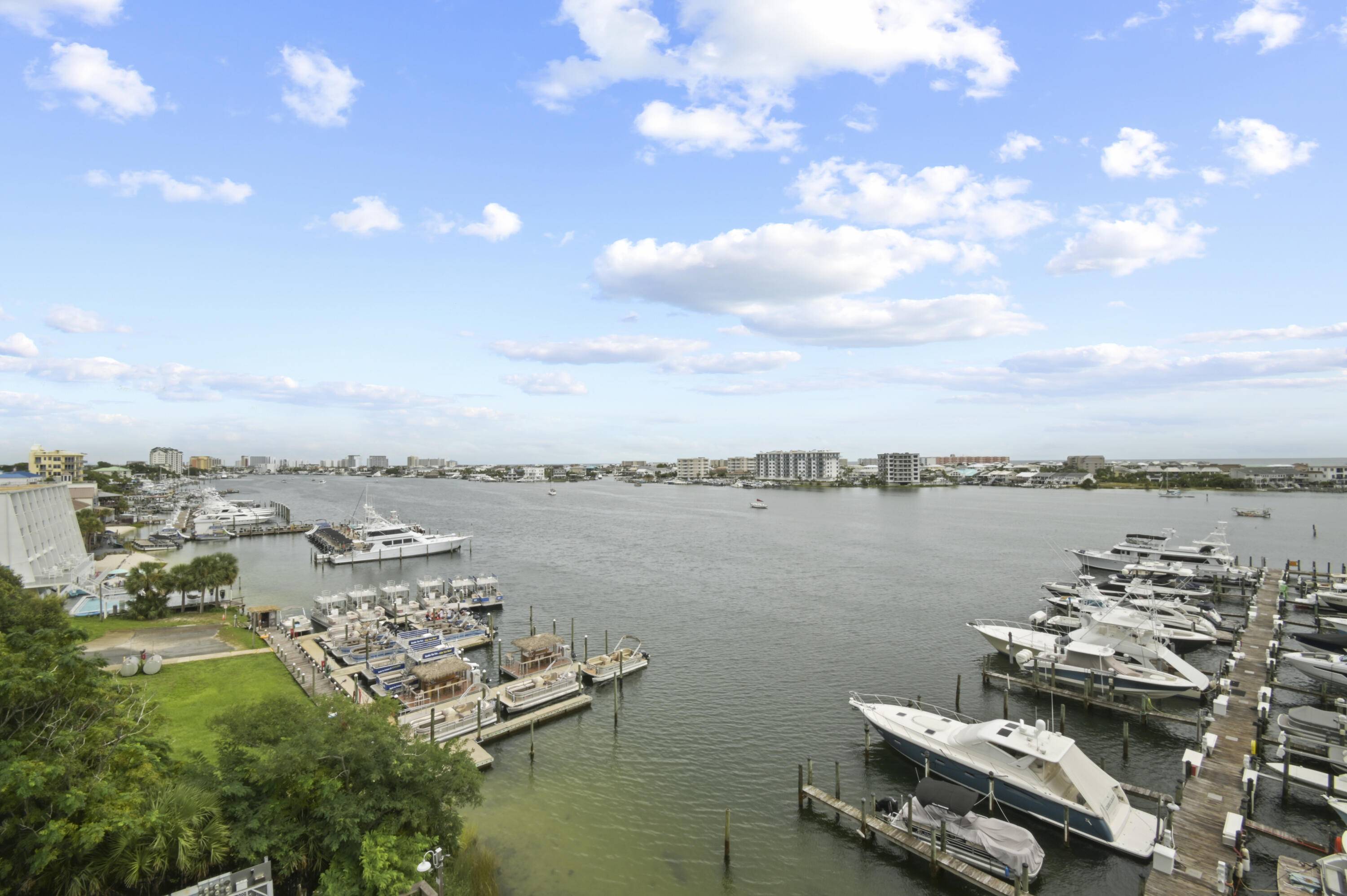 Destin, FL 32541,320 Harbor Boulevard  #502