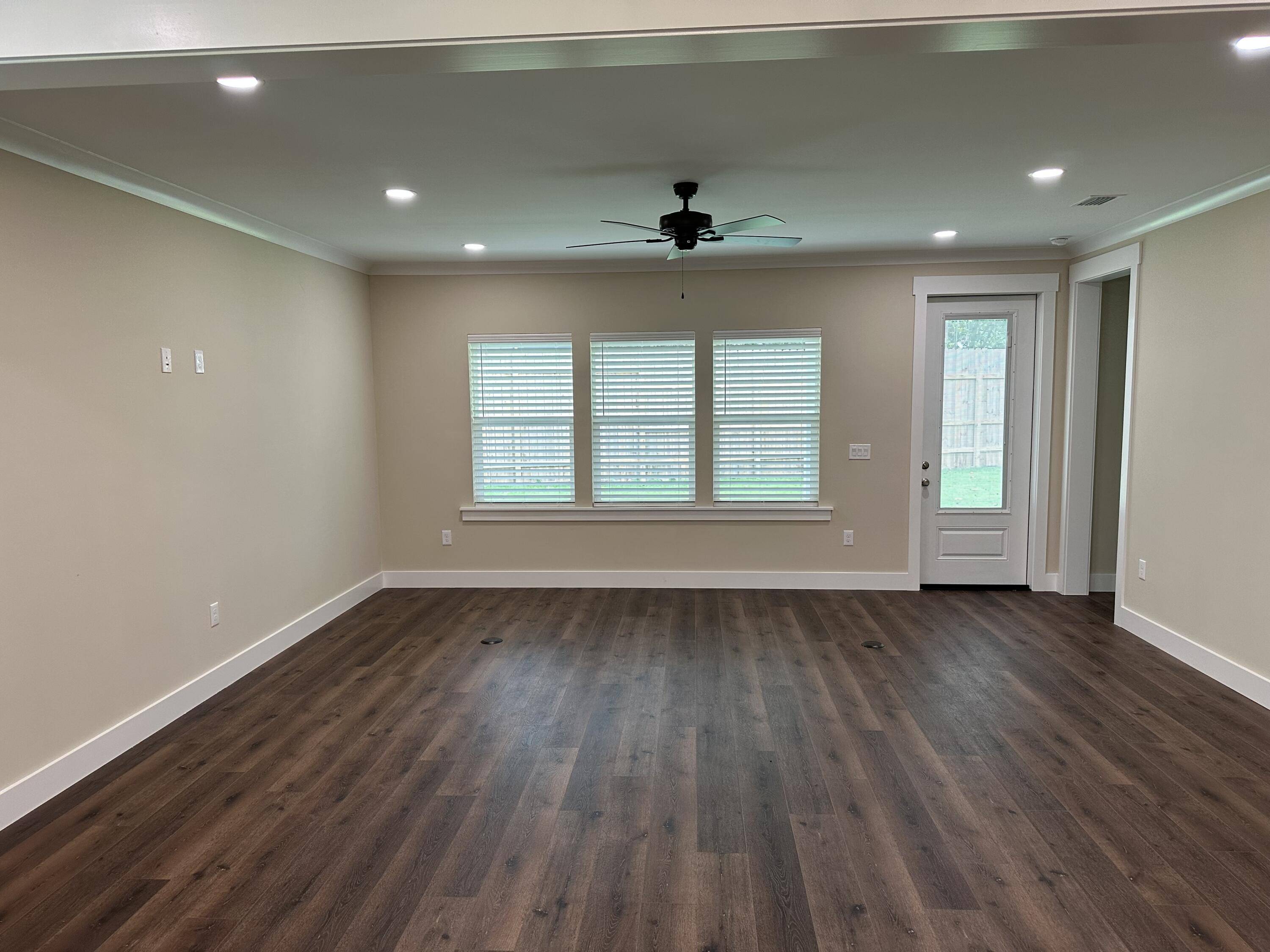 Destin, FL 32541,610 5th Street