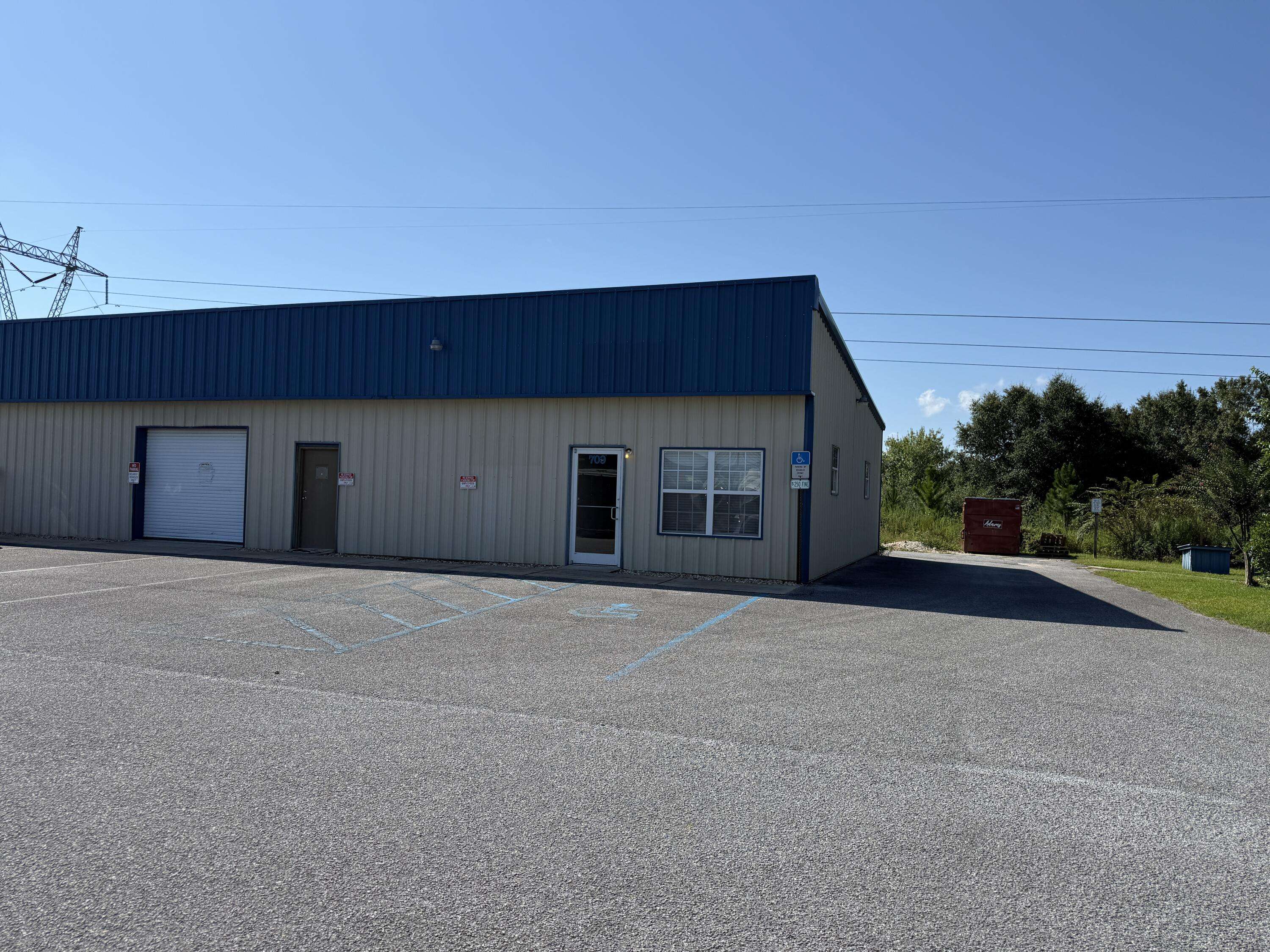 Crestview, FL 32536,701 Ashley Drive  #709