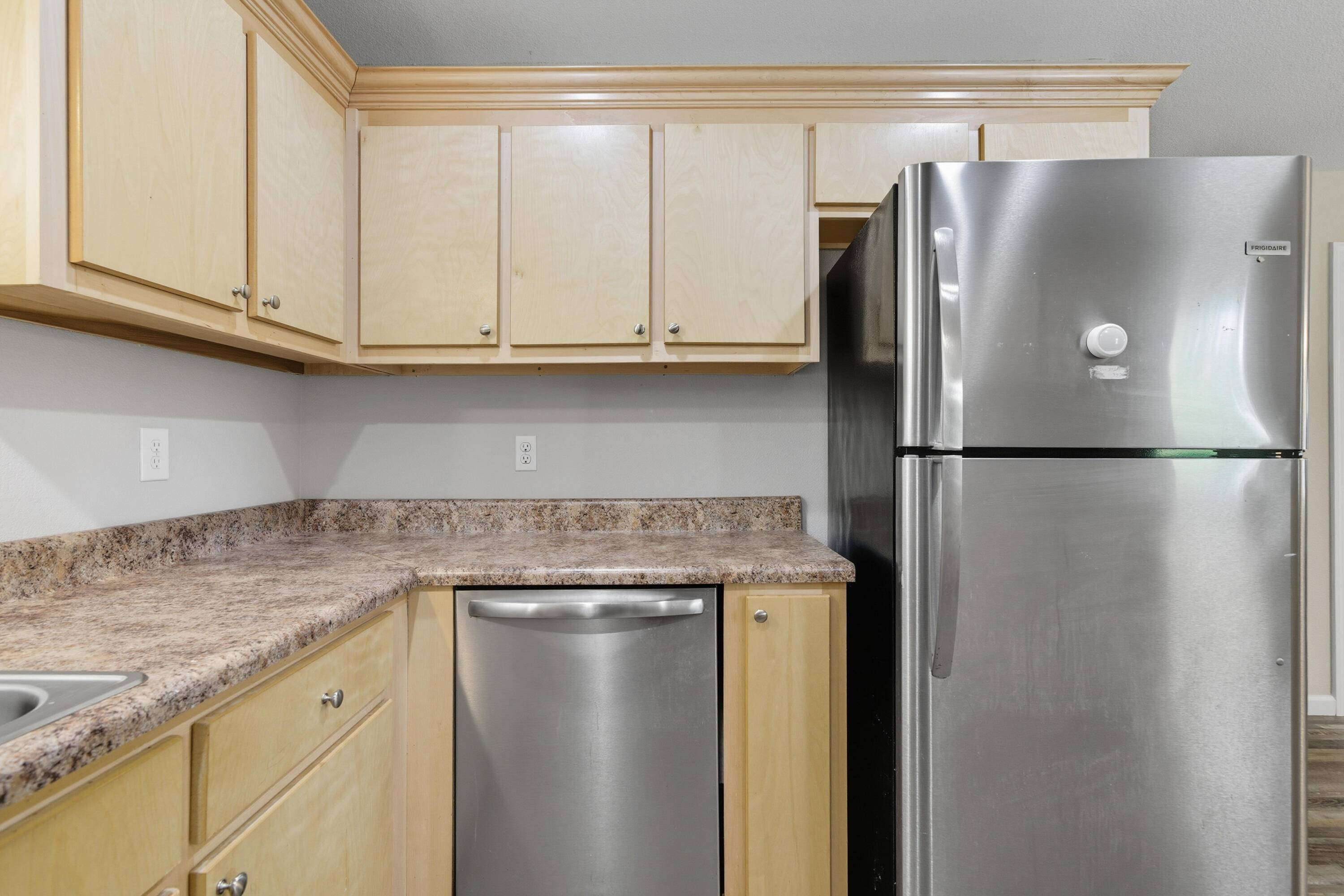 Chipley, FL 32428,1275 Morris Avenue