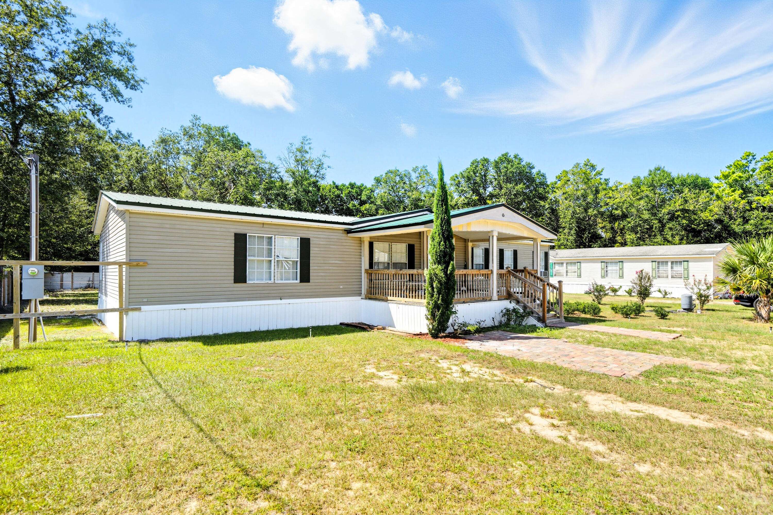 Defuniak Springs, FL 32433,714 E Picasso Circle