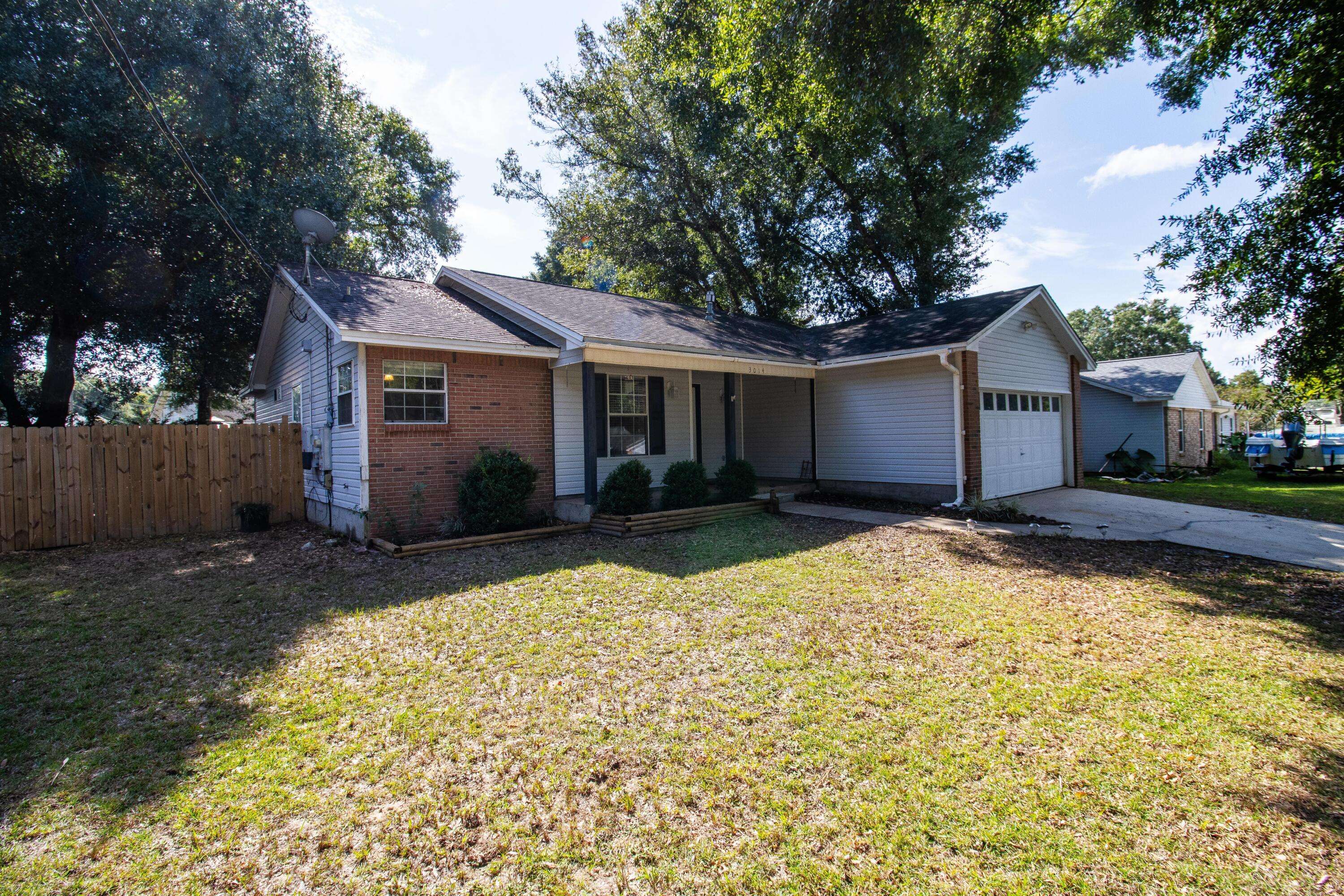 Crestview, FL 32539,3014 Windsor Cirlce Circle