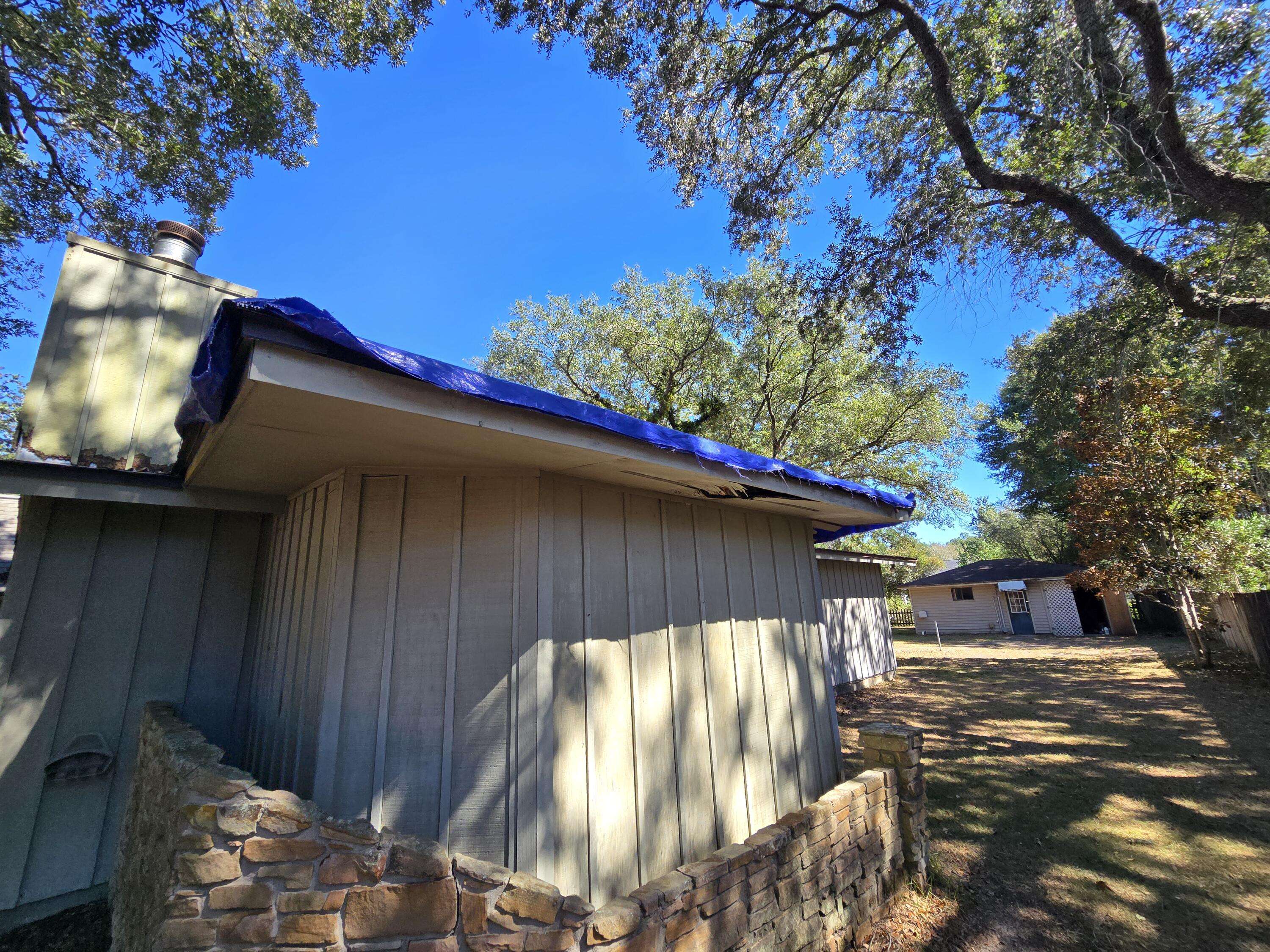 Navarre, FL 32566,7053 Gandy Dr Drive