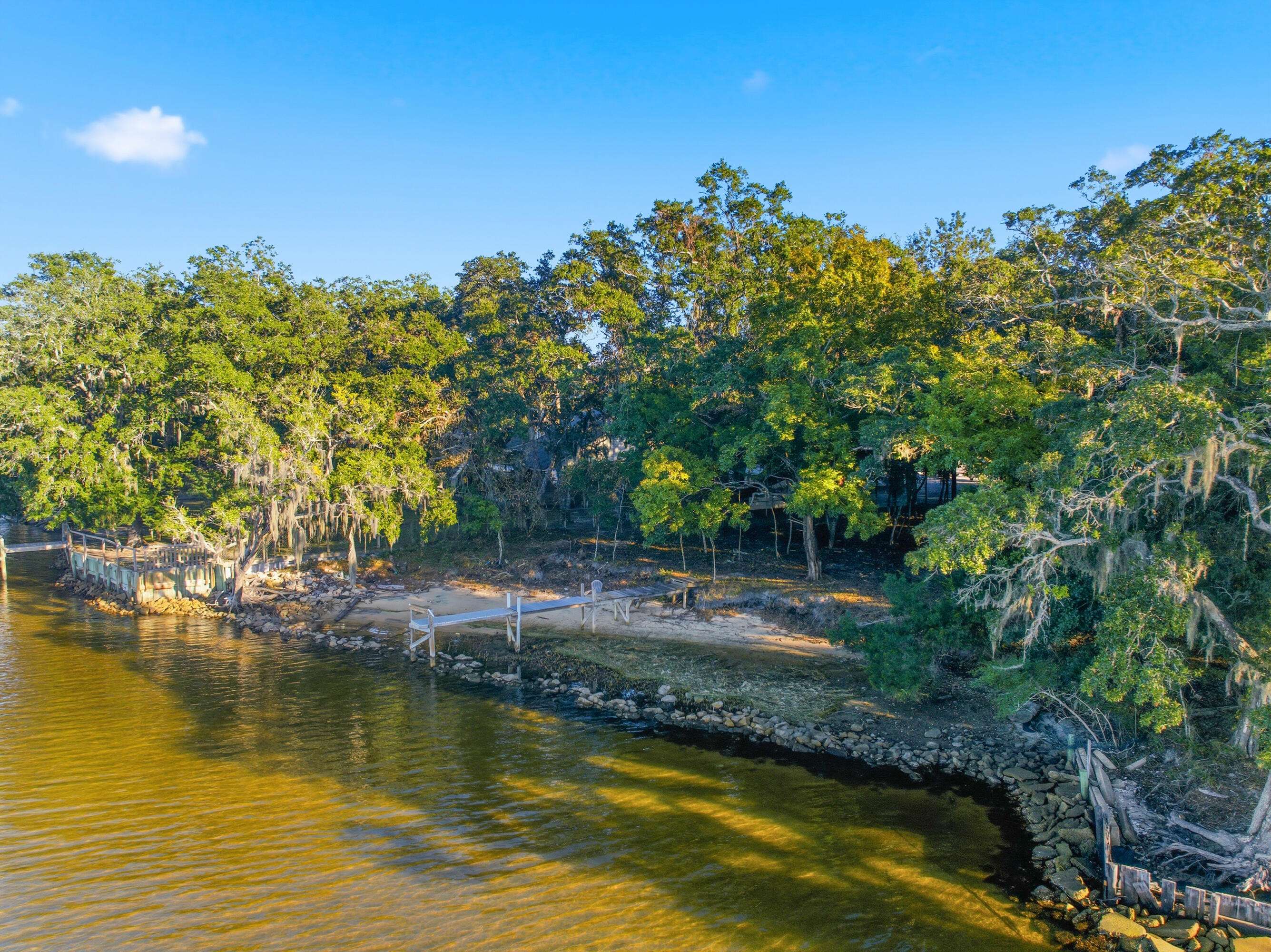 Navarre, FL 32566,00 Oak Harbor Drive