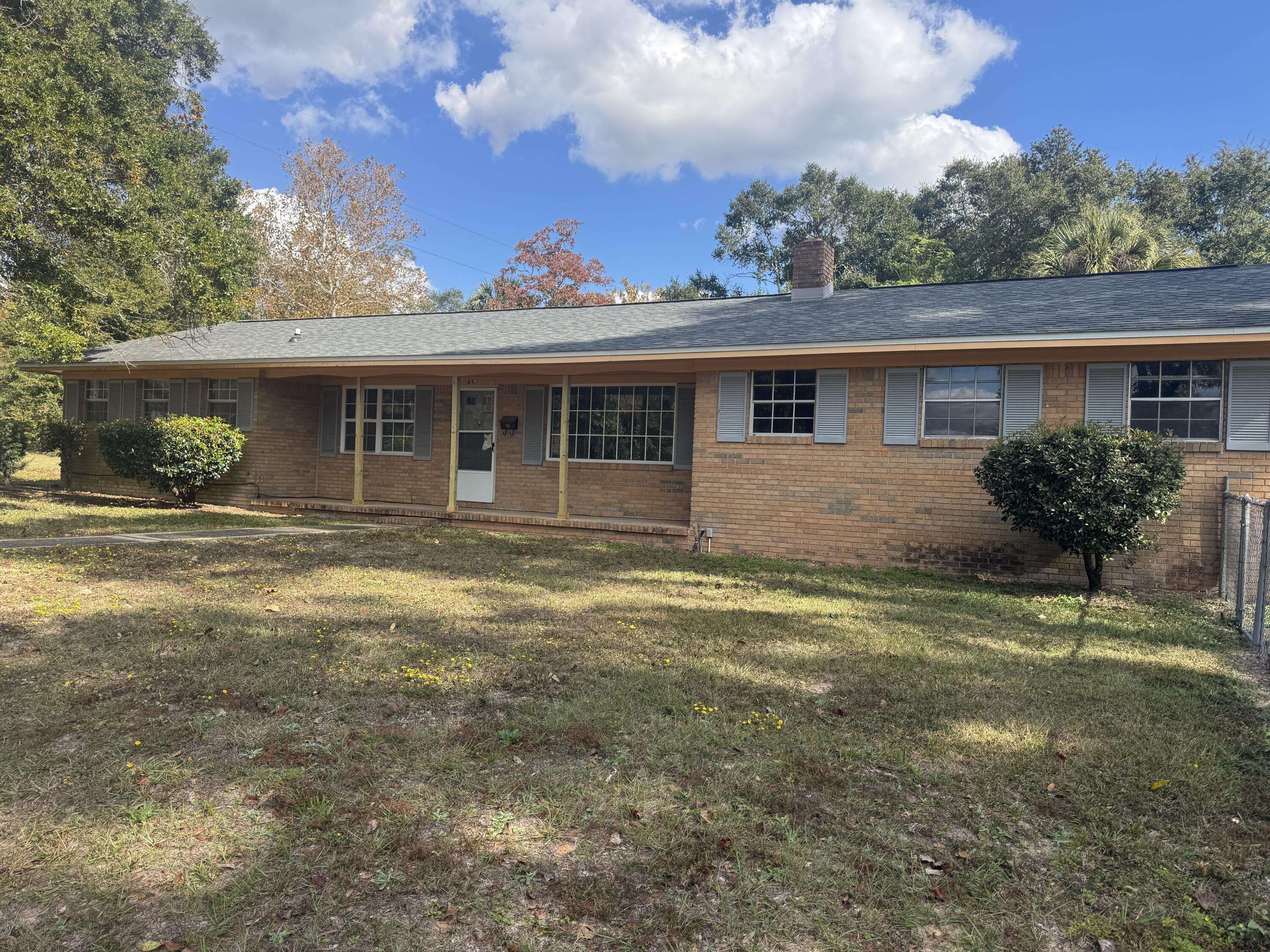 Crestview, FL 32539,697 Green Street