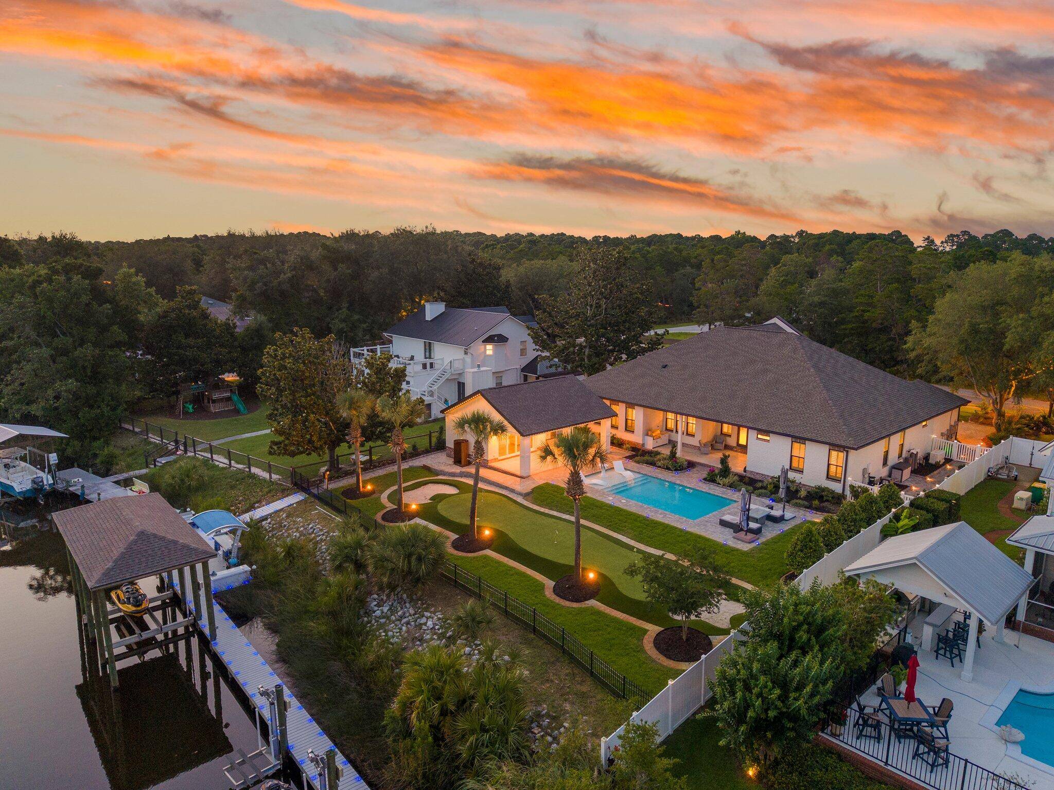 Destin, FL 32541,4049 N Indian Bayou