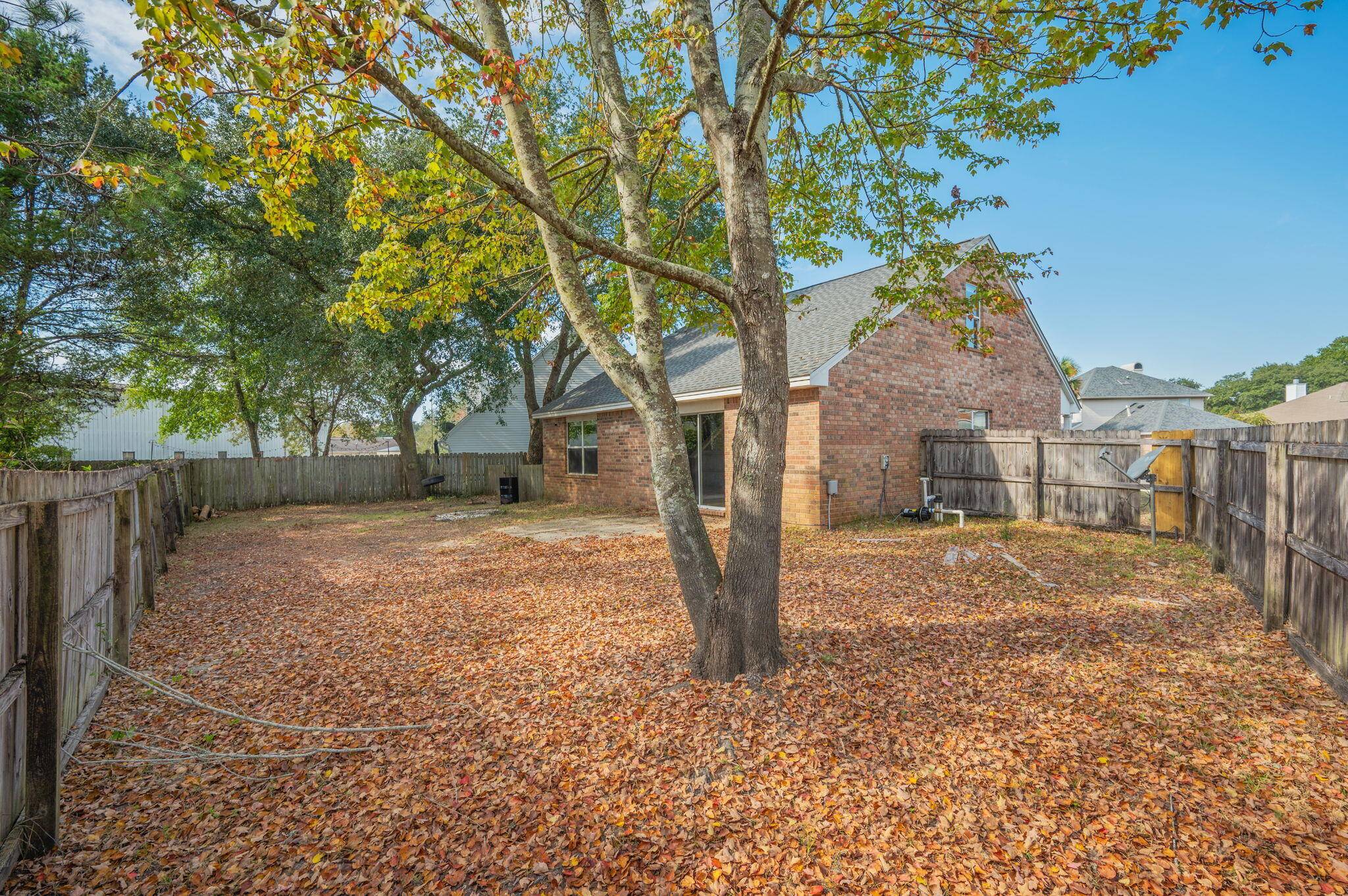 Mary Esther, FL 32569,433 Forest Glen Place