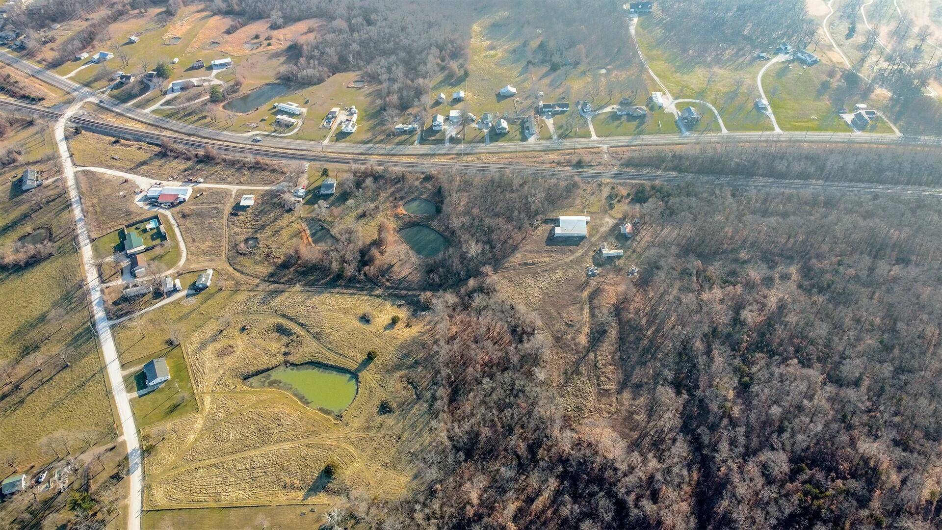 Moberly, MO 65270,1075 Co Rd 1245