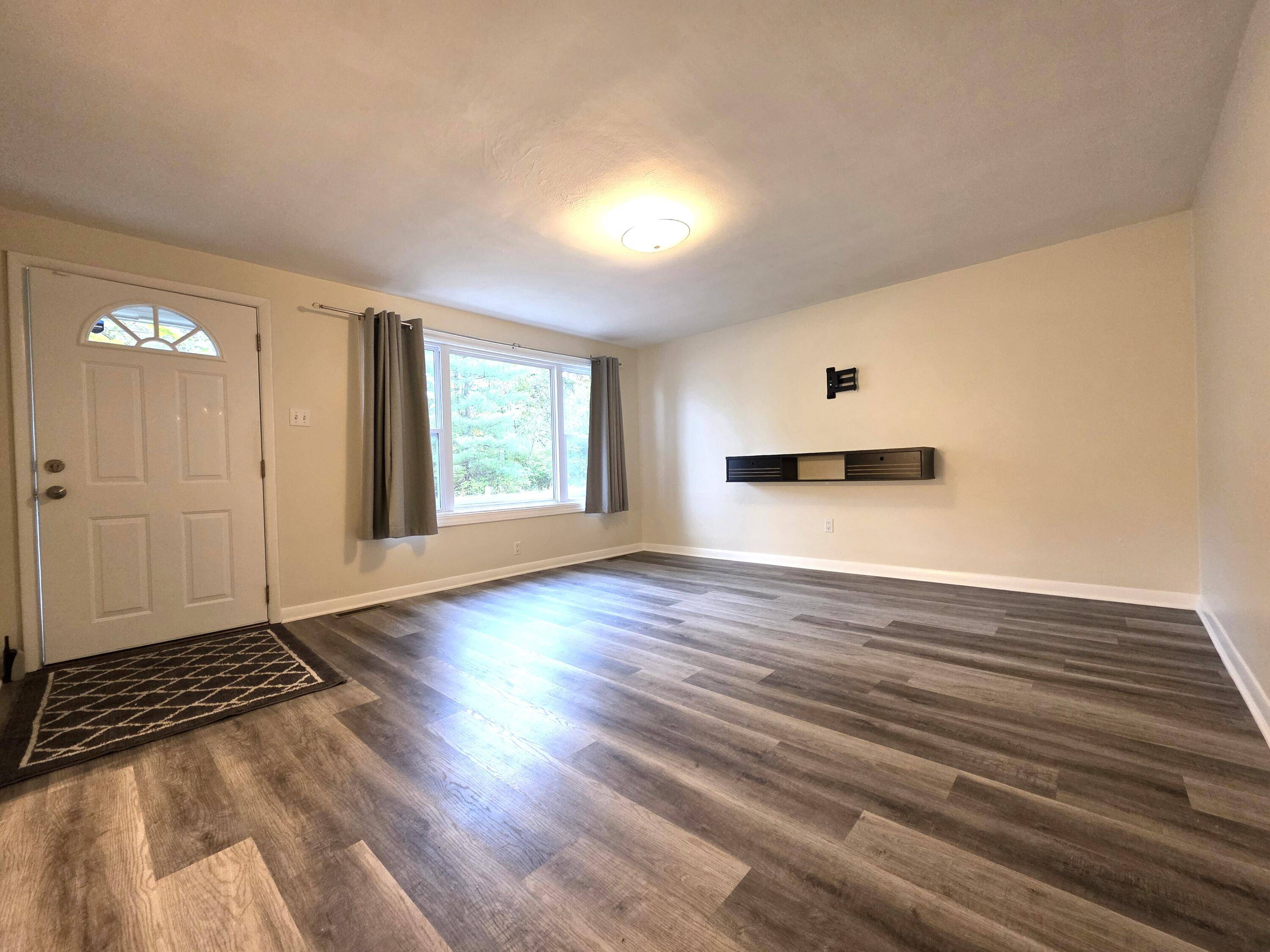 Fulton, MO 65251,619 7th Street