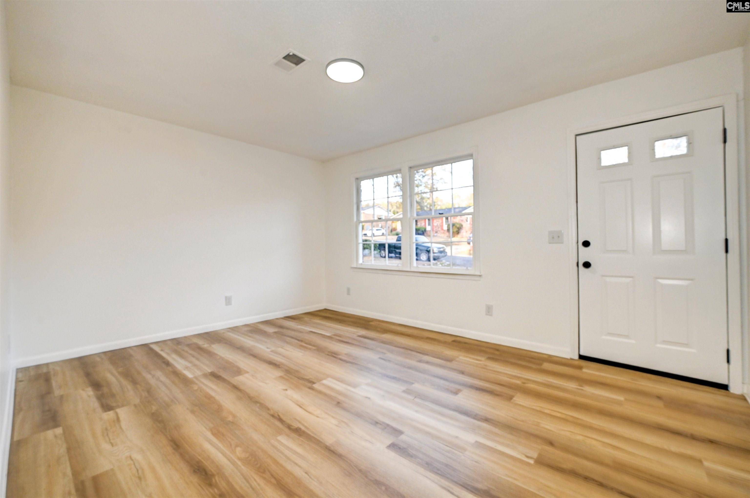 Columbia, SC 29203,916 Cane Lake Drive