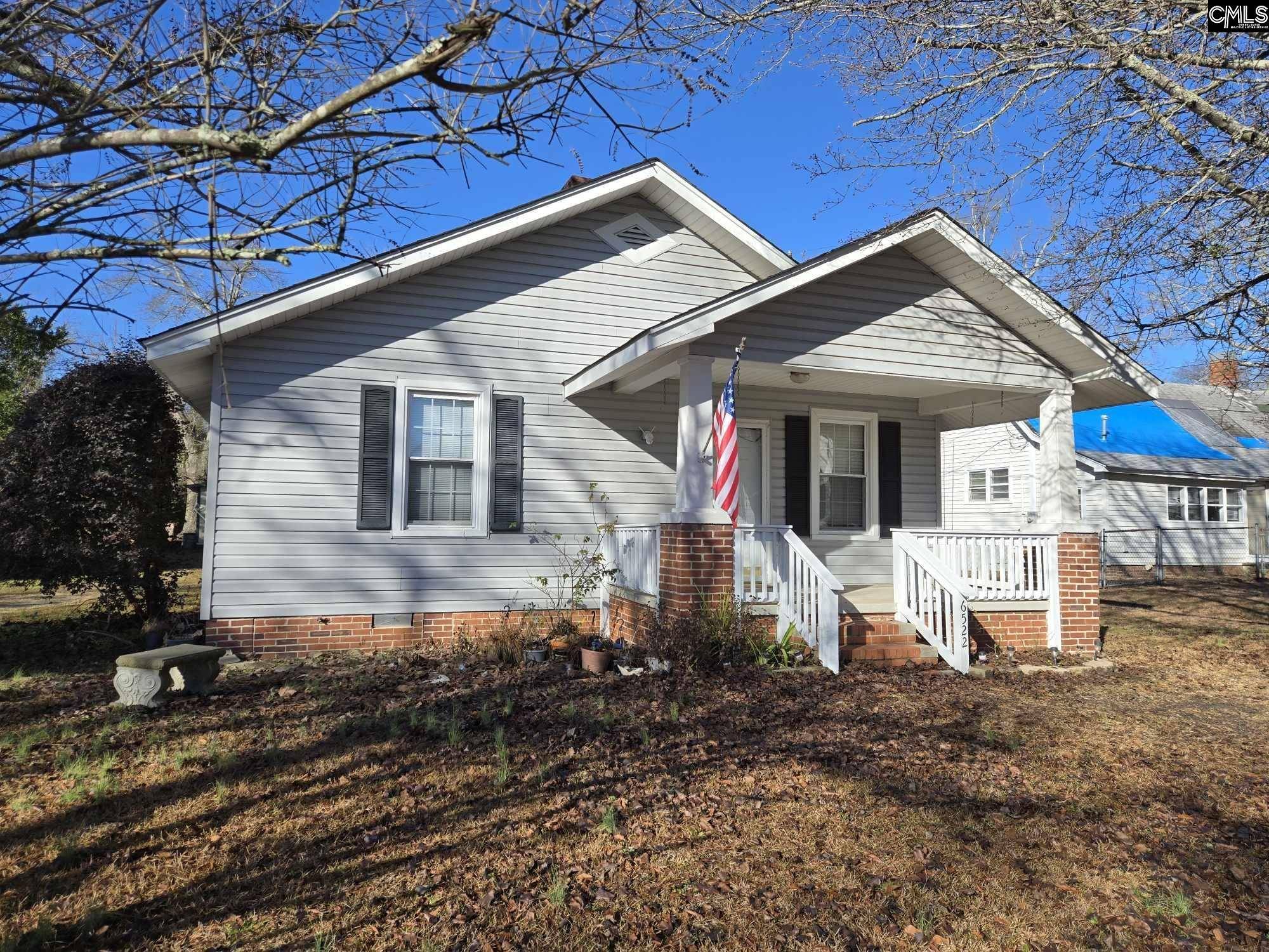 Kershaw, SC 29405,6522 White Street