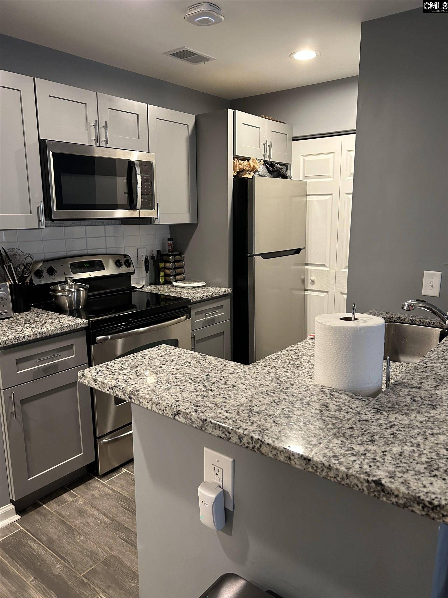 Columbia, SC 29201,900 Taylor Street 313 #313