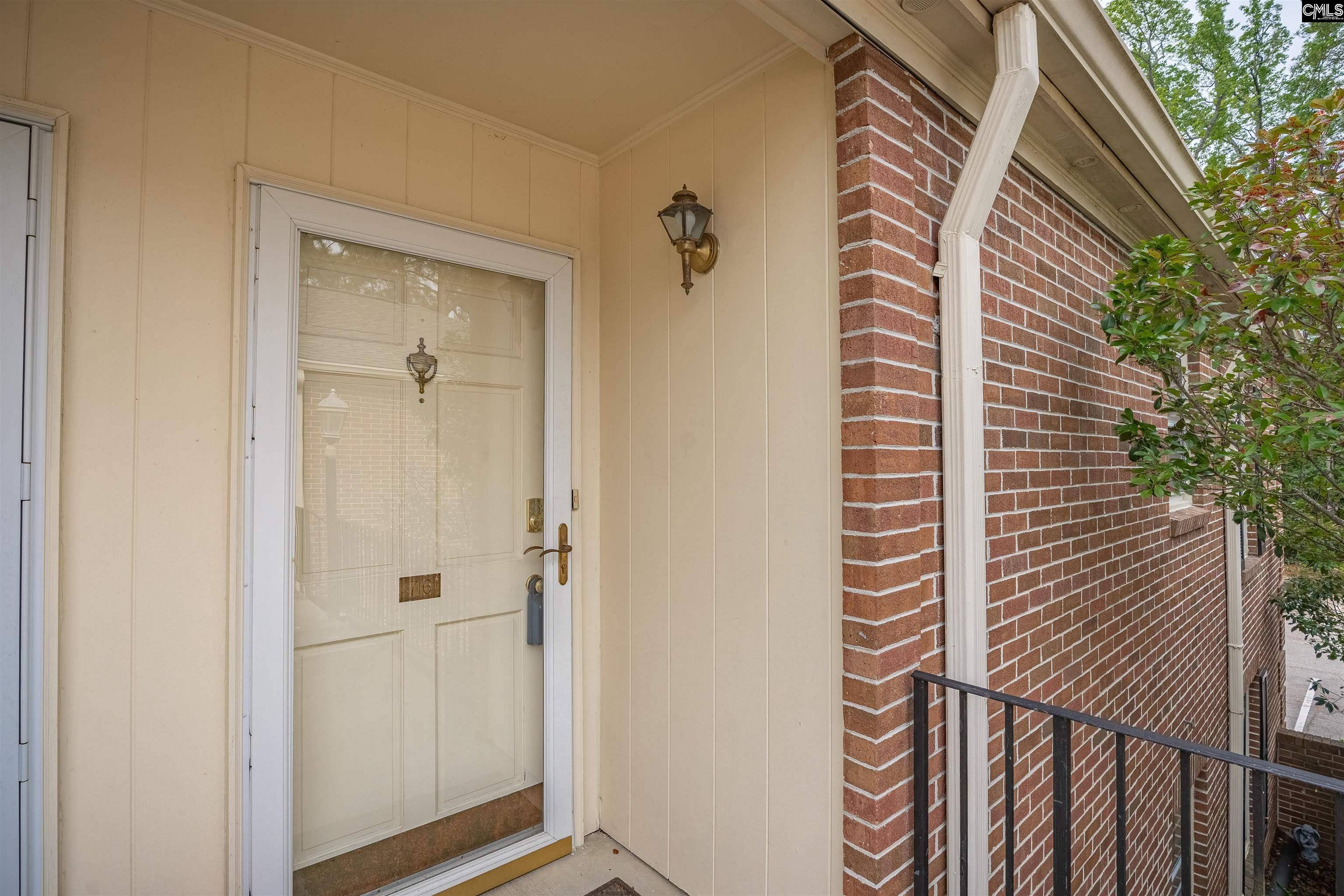 Columbia, SC 29206,5516 Lakeshore Drive 716 #716