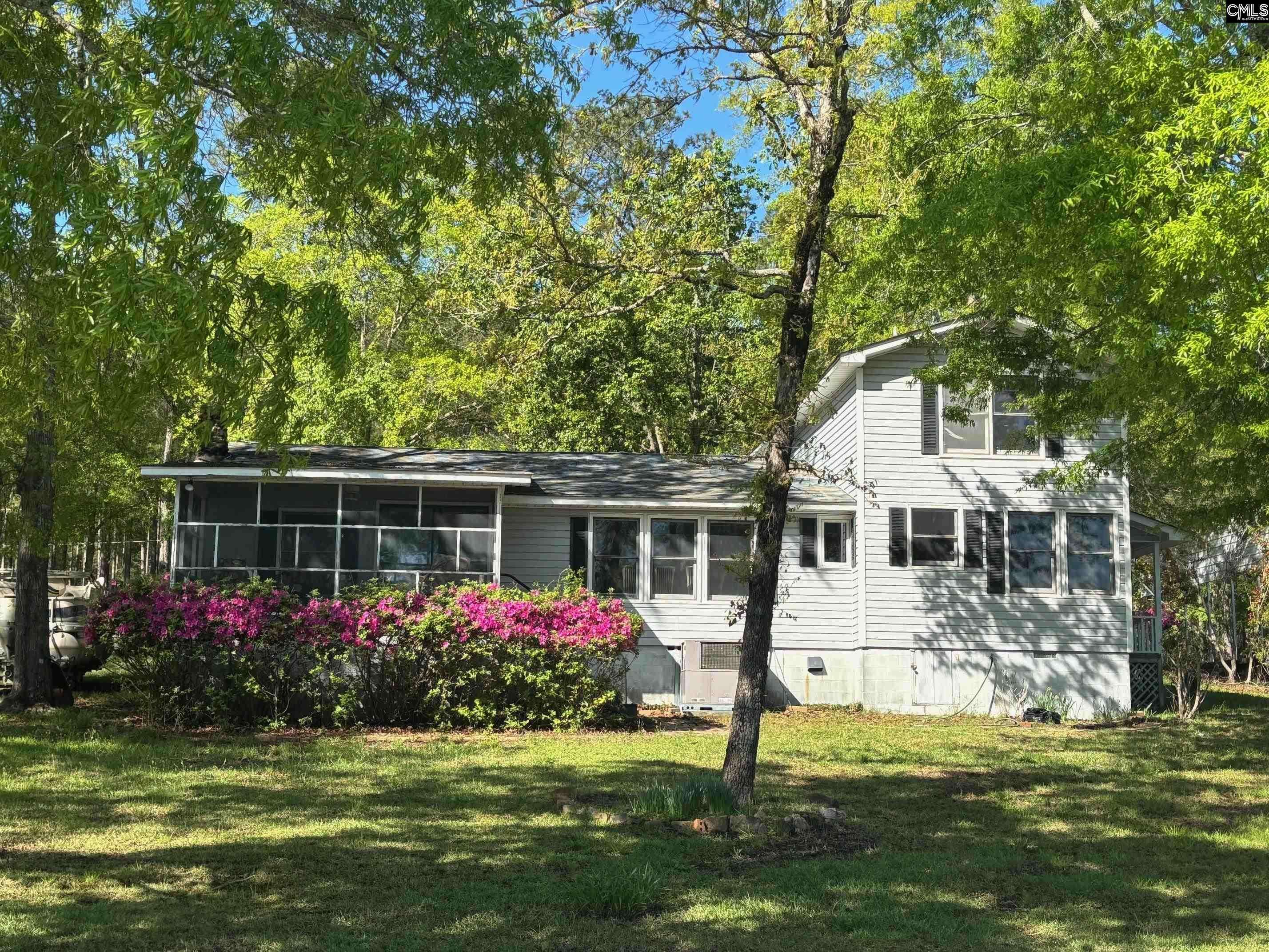 Ridgeway, SC 29130,829 ROCKY POINT Circle
