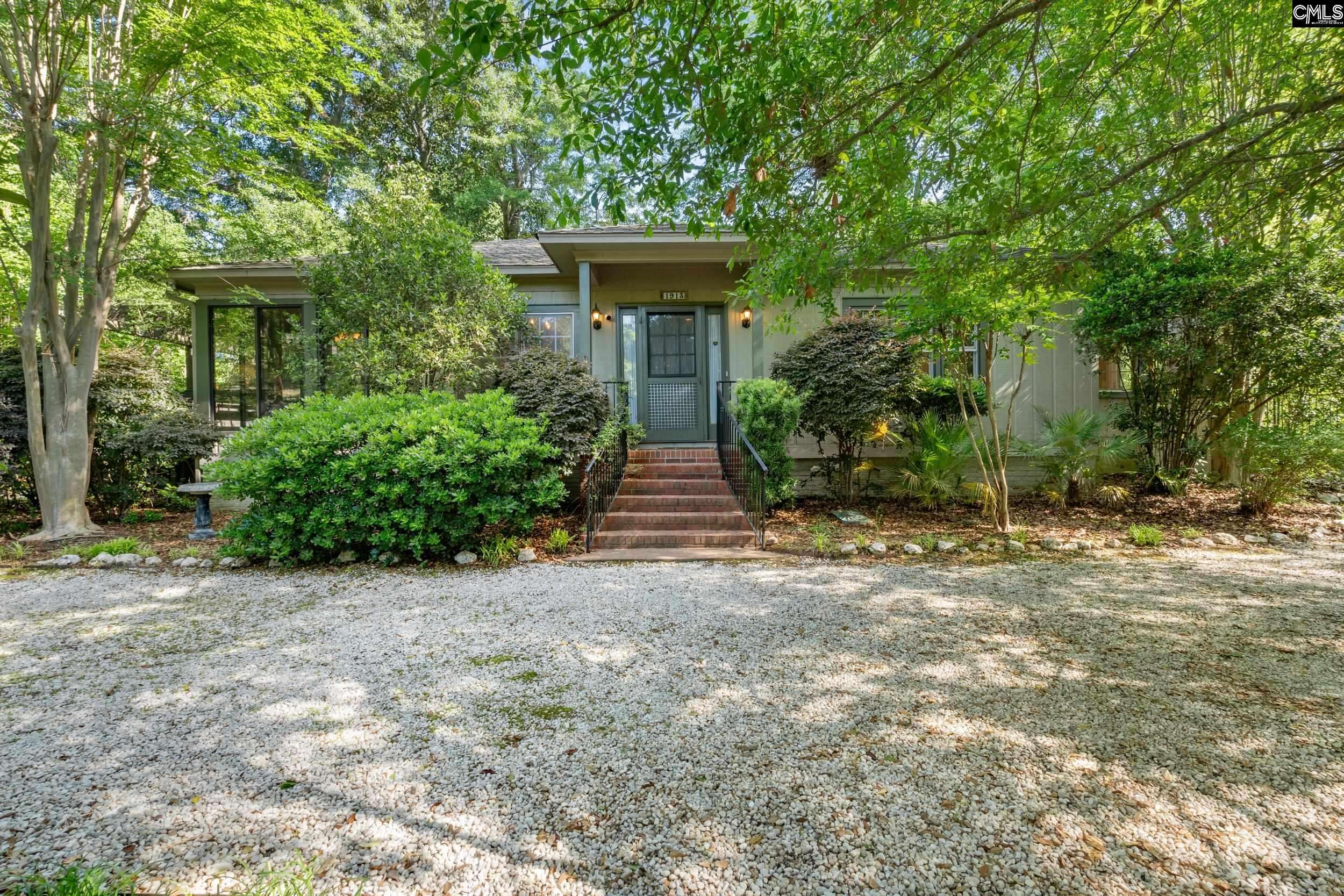 Camden, SC 29020,1913 Lyttleton Street
