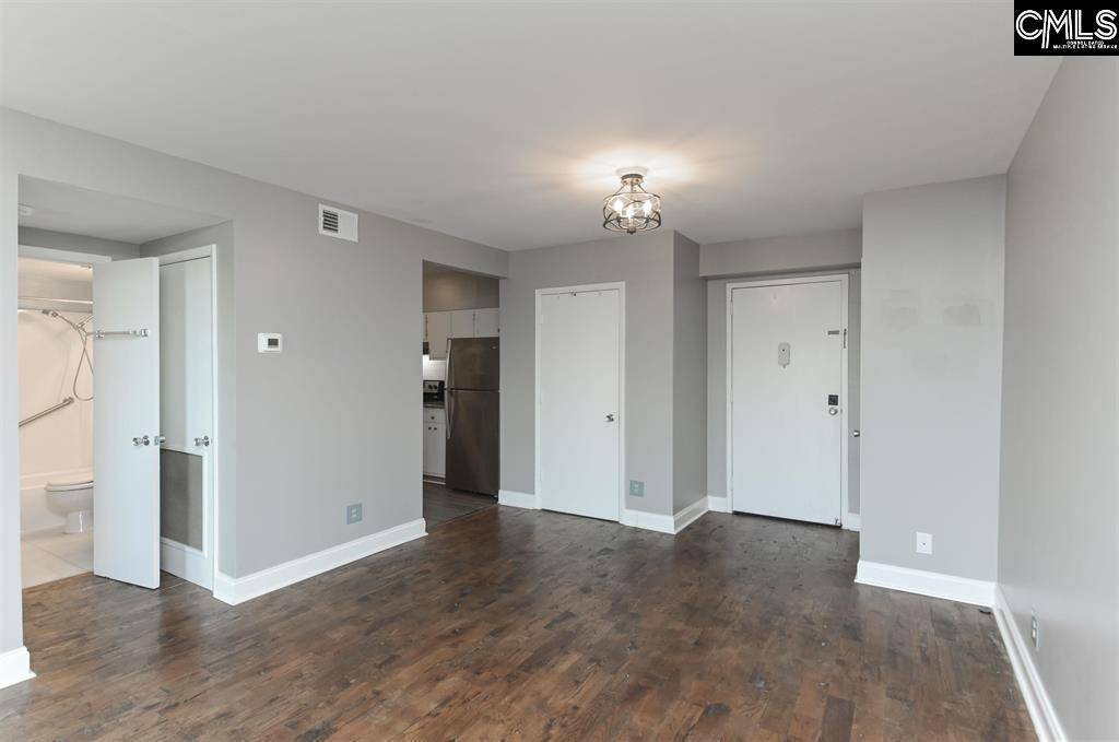 Columbia, SC 29205,619 King Street 608 #608