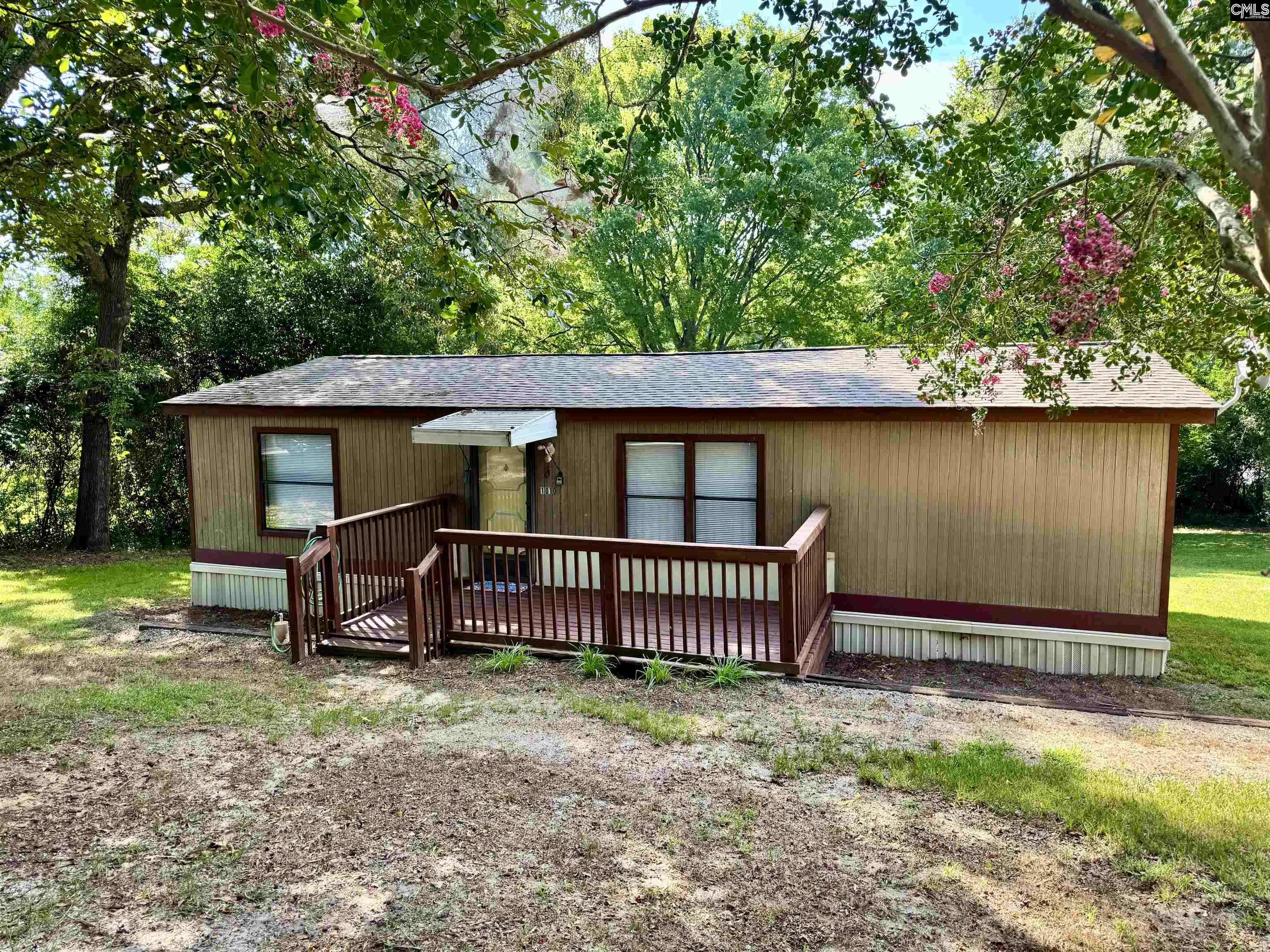 Camden, SC 29020,1010 Pineview Street