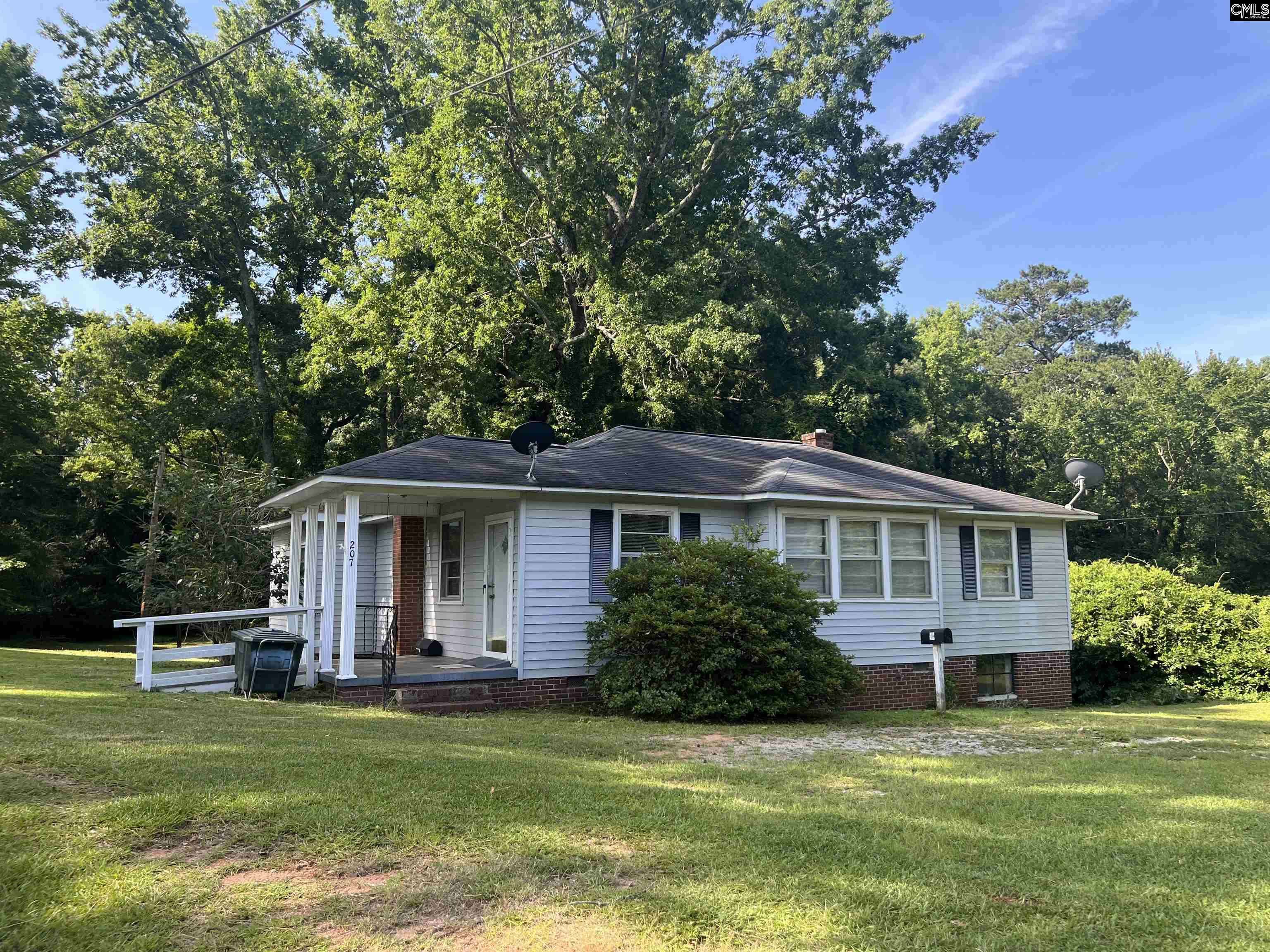 Winnsboro, SC 29180,207 Forest Hills Drive