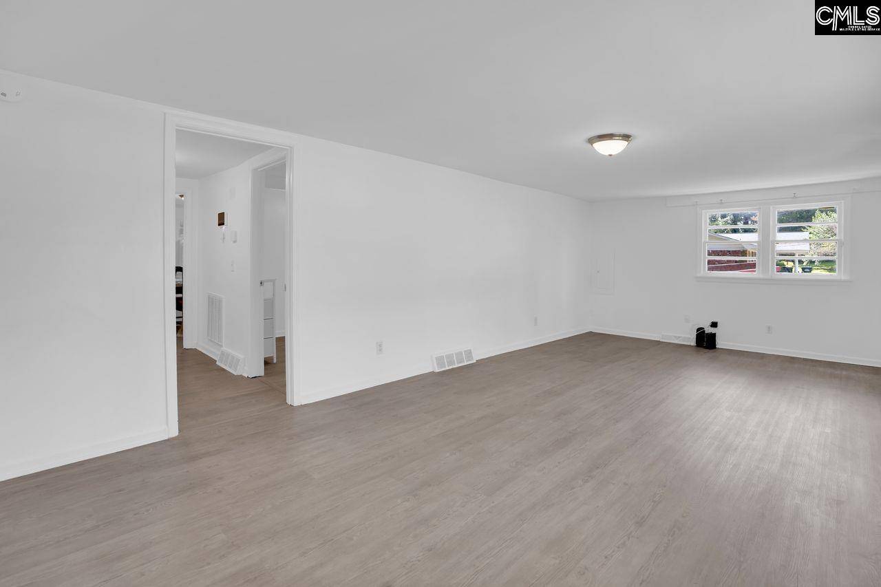 West Columbia, SC 29172,1502 Pine Street