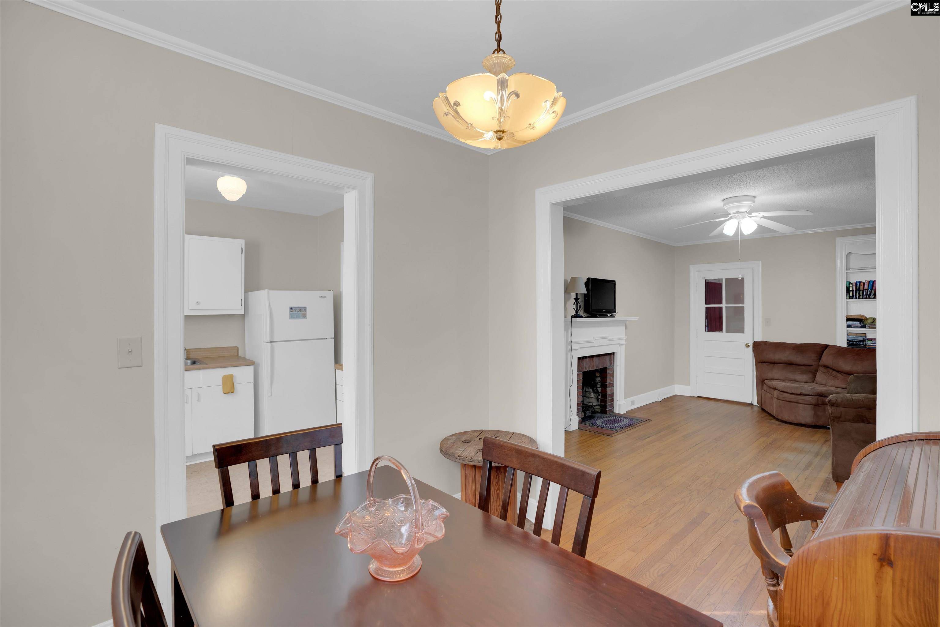 Camden, SC 29020,109 E Hampton Street