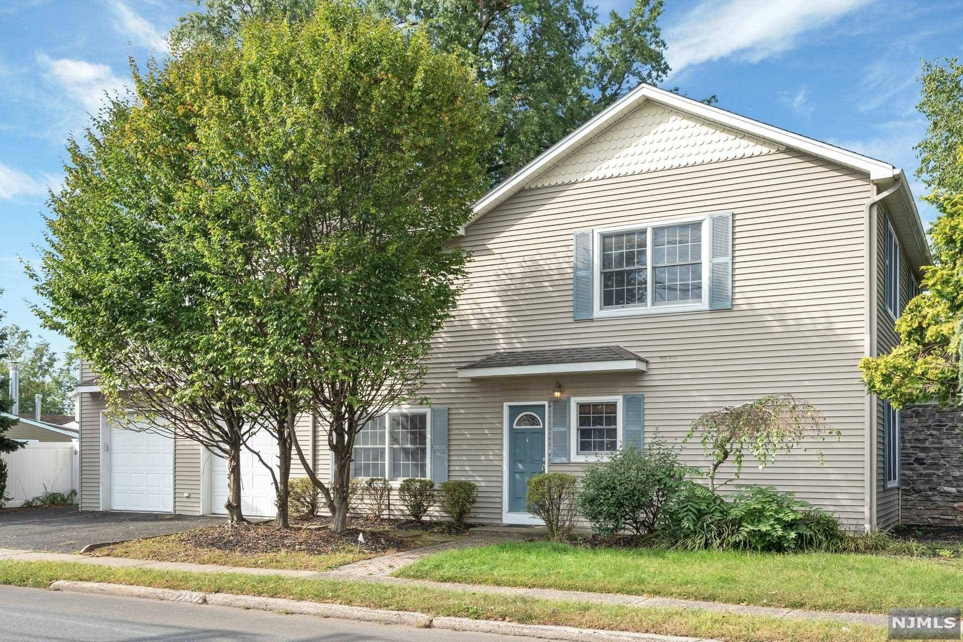 Saddle Brook, NJ 07663,138 Alberta DR