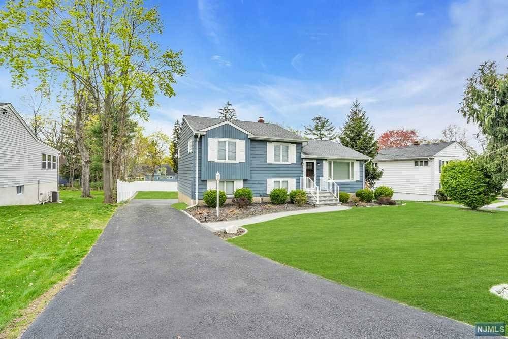 West Caldwell, NJ 07006,252 Westville AVE