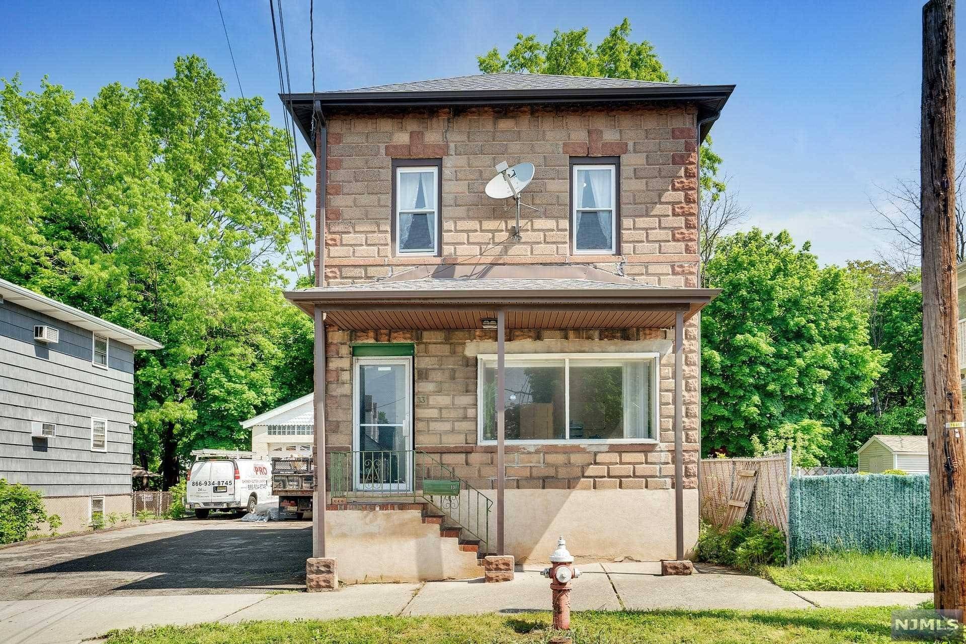 Elmwood Park, NJ 07407,33 Chamberlain AVE
