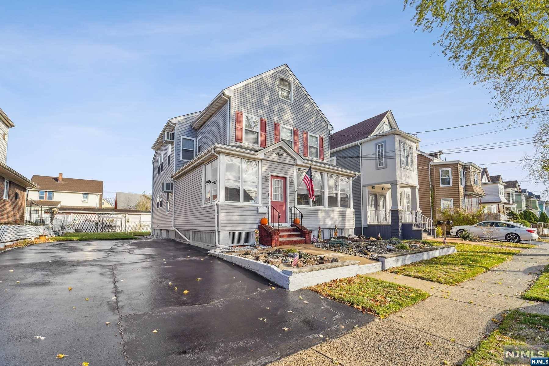 Wallington, NJ 07057,187 Maple AVE