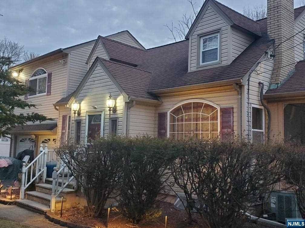 Wayne, NJ 07470,27 Grandview DR
