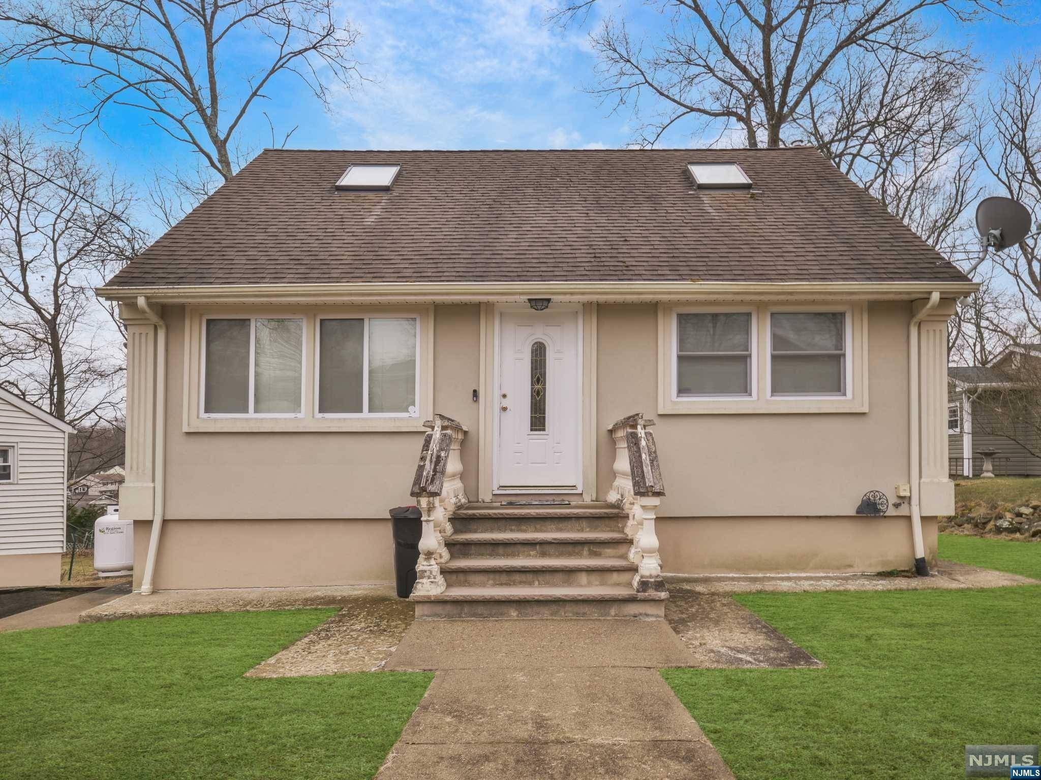 Hopatcong, NJ 07843,217 Santa Fe TRL