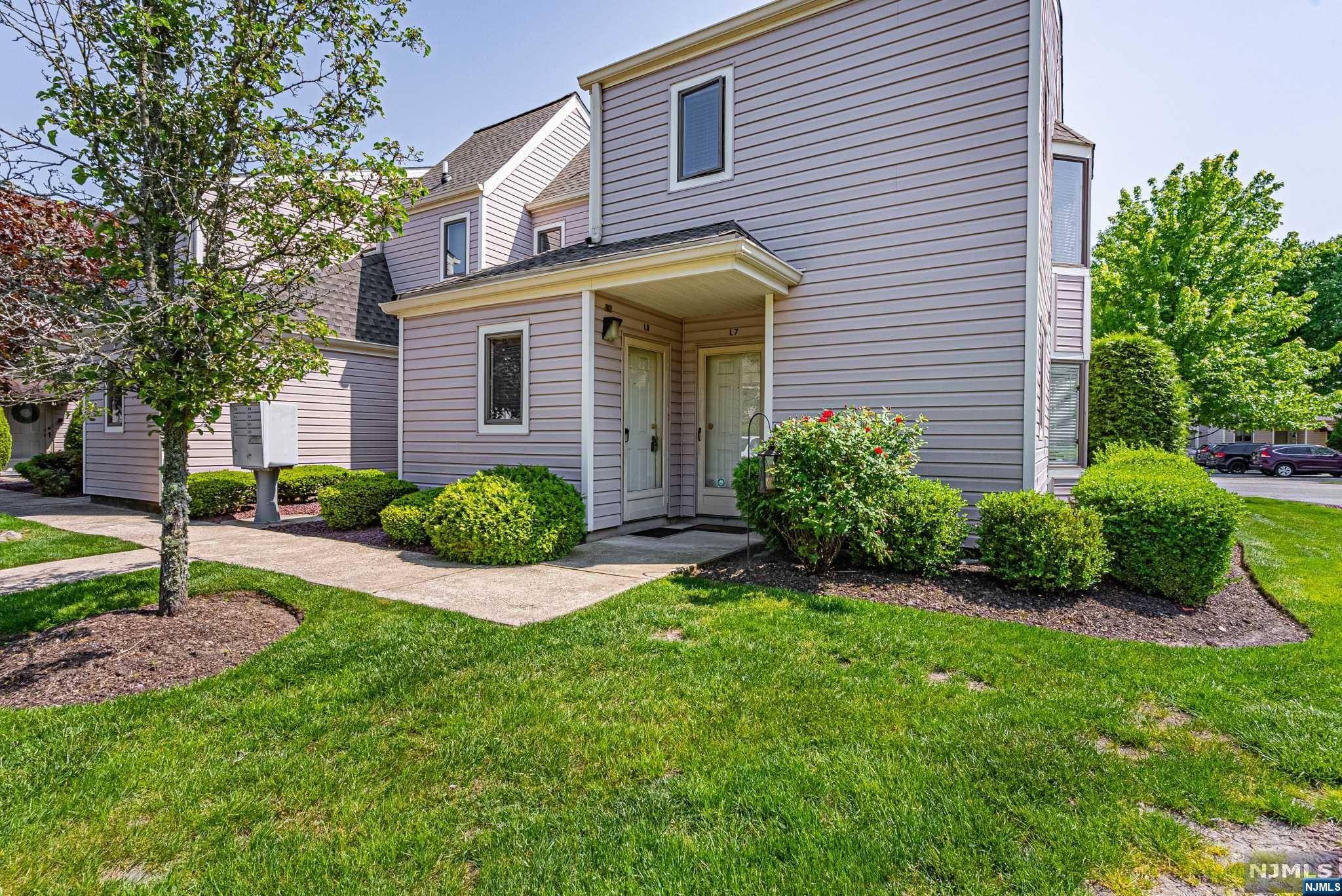 Montville Township, NJ 07045,136 Changebridge RD #L8