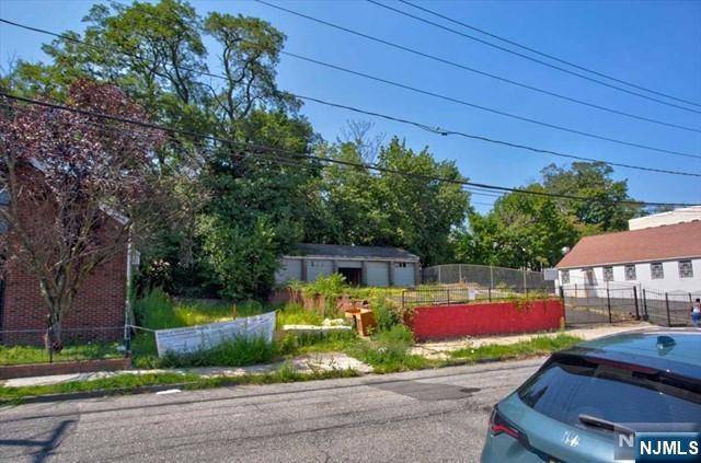 Newark, NJ 07103,117 Camden ST