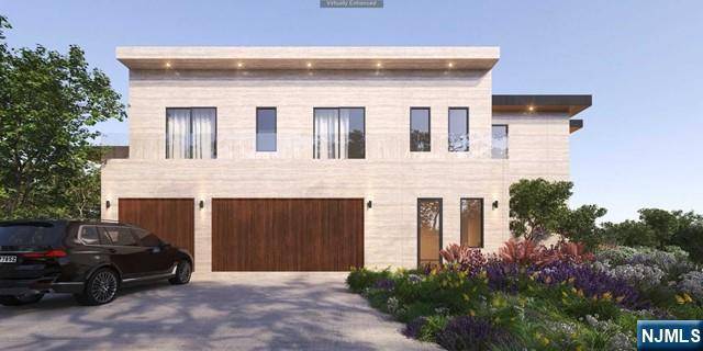Tenafly, NJ 07670,80 Woodland ST