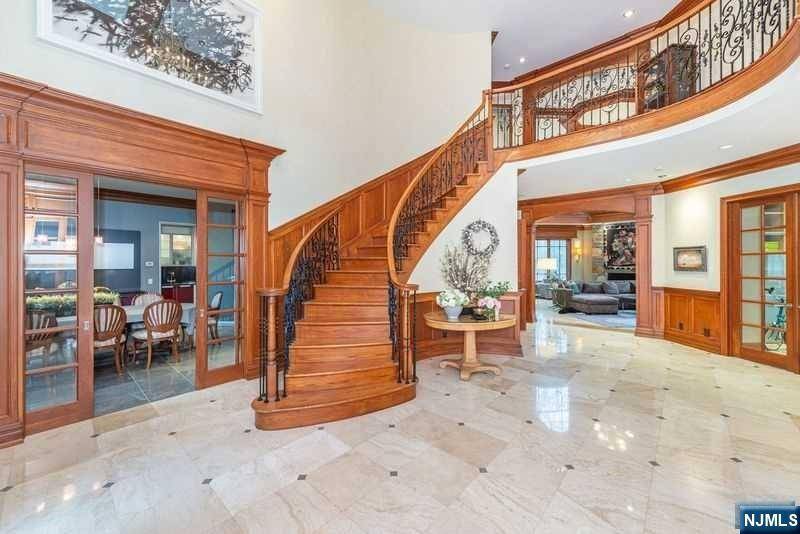 Montville Township, NJ 07005,20 Pennbrook CT