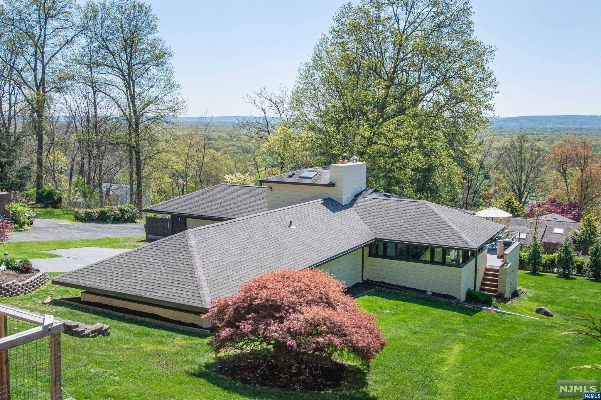 Montville Township, NJ 07082,14 Foremost Mountain RD