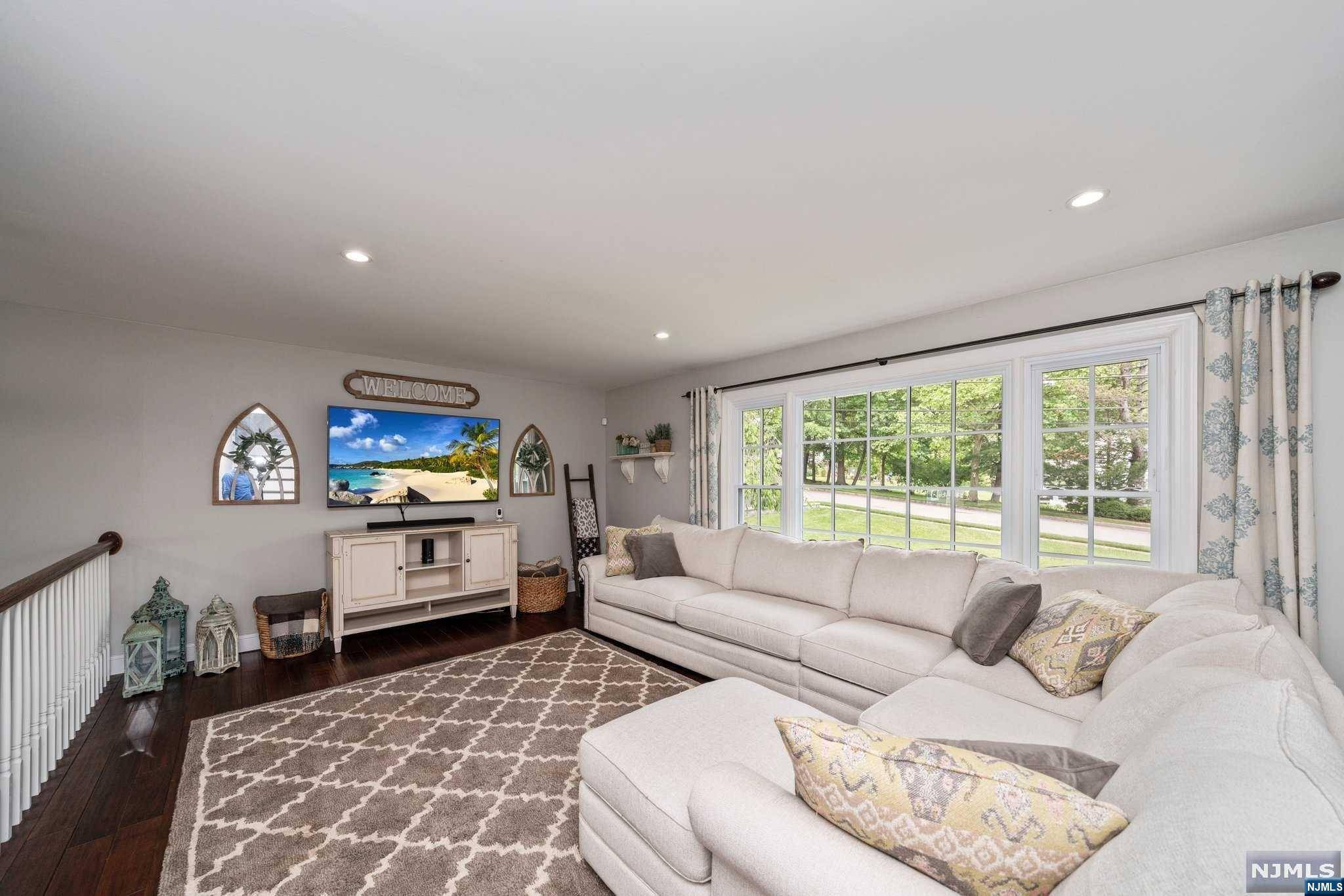 Par-troy Hills Twp., NJ 07054,5 Haddonfield DR