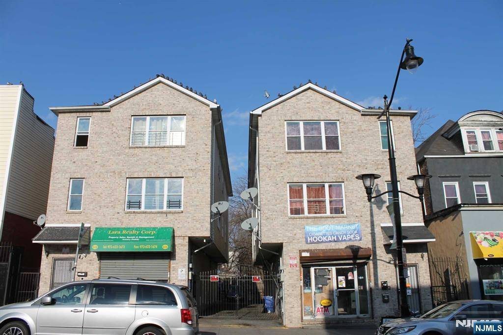 Newark, NJ 07108,513 Clinton AVE