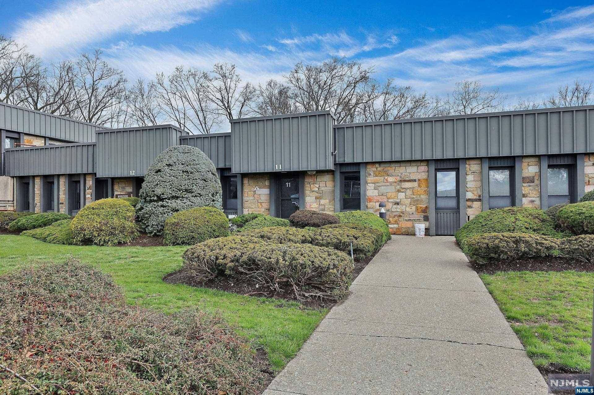 Emerson, NJ 07630,466 Old Hook RD #11