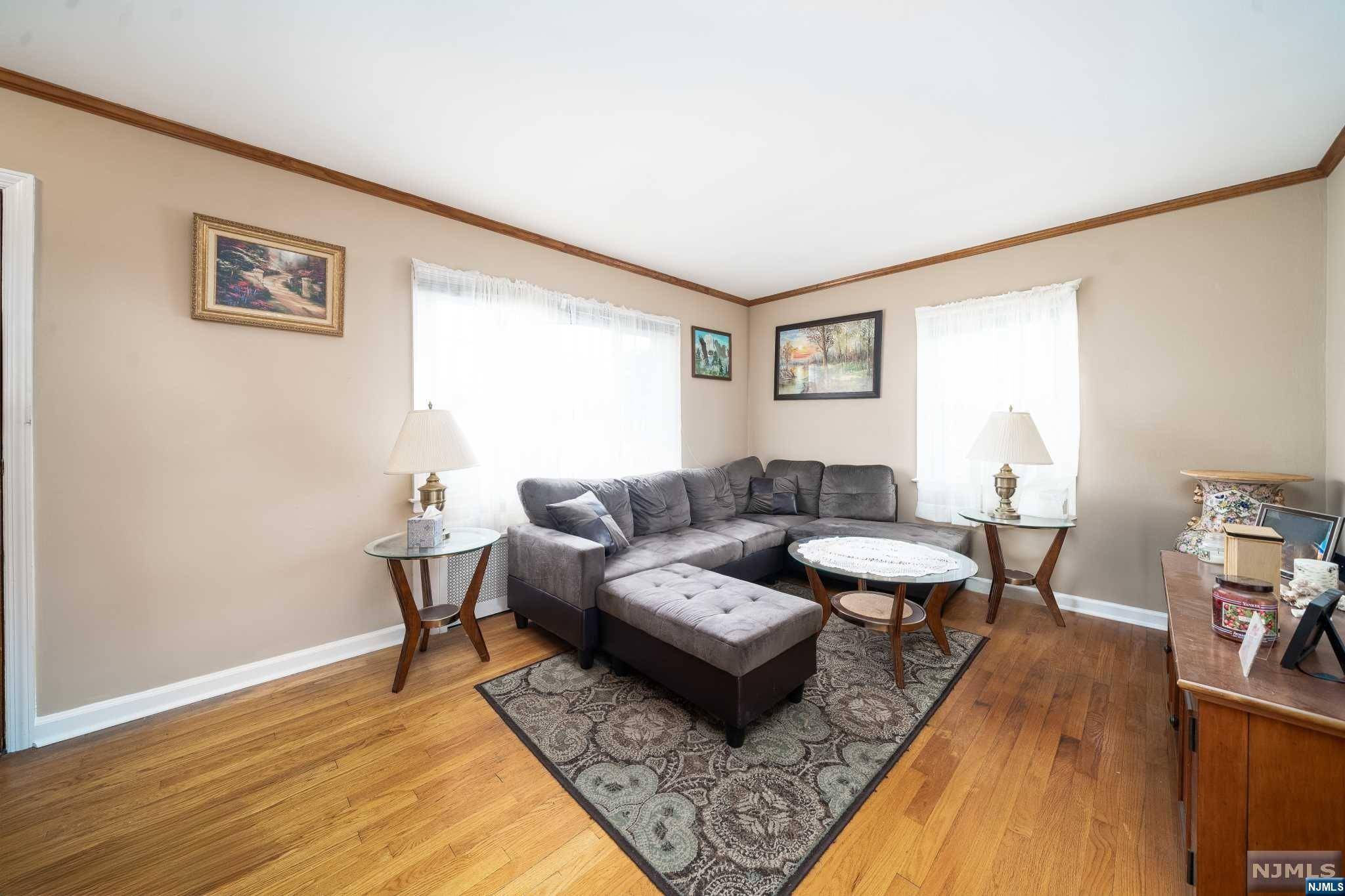 Saddle Brook, NJ 07663,411 Outwater LN